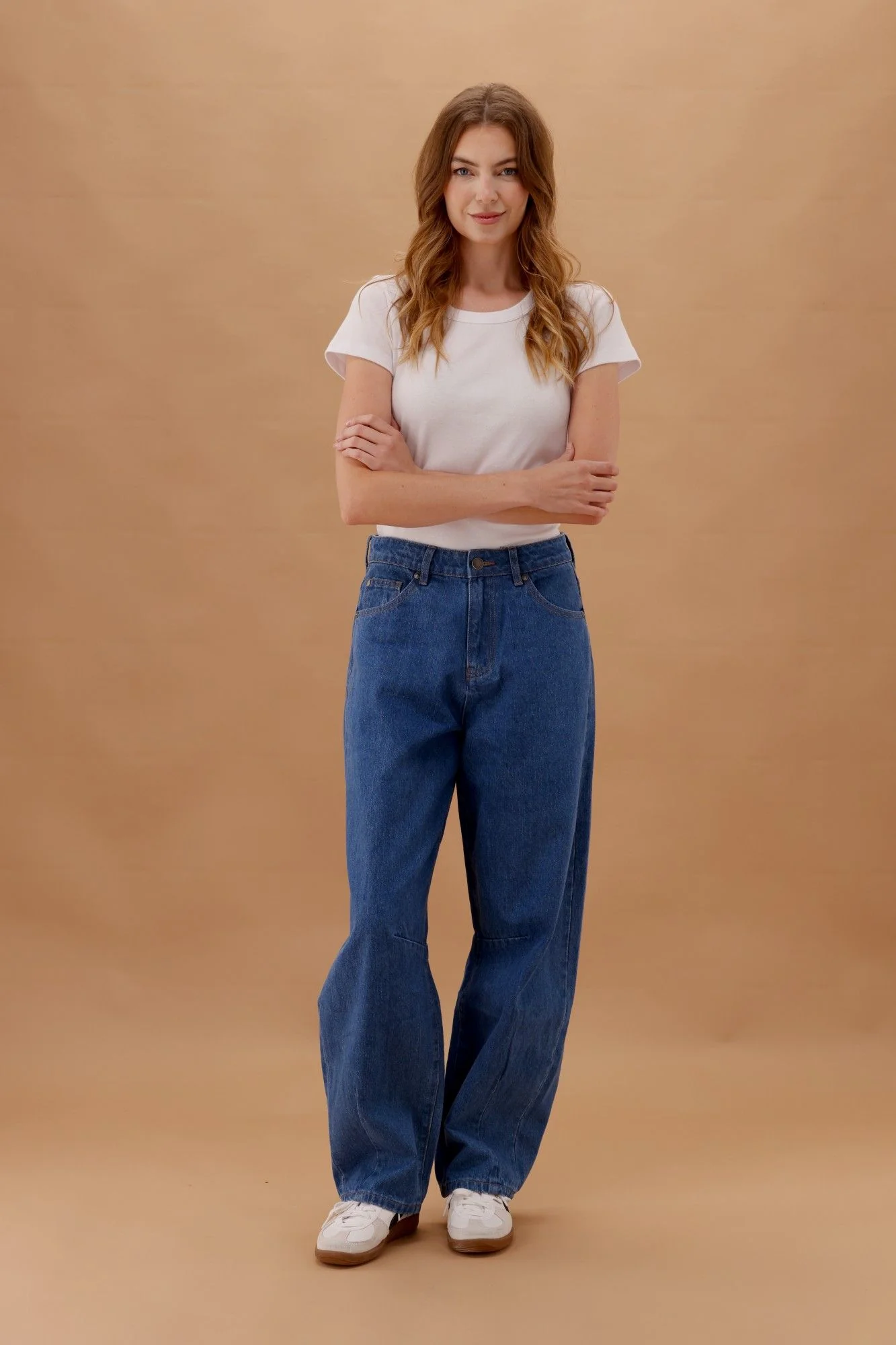 All About Eve Hallie Barrel Leg Jean Denim - Image 4