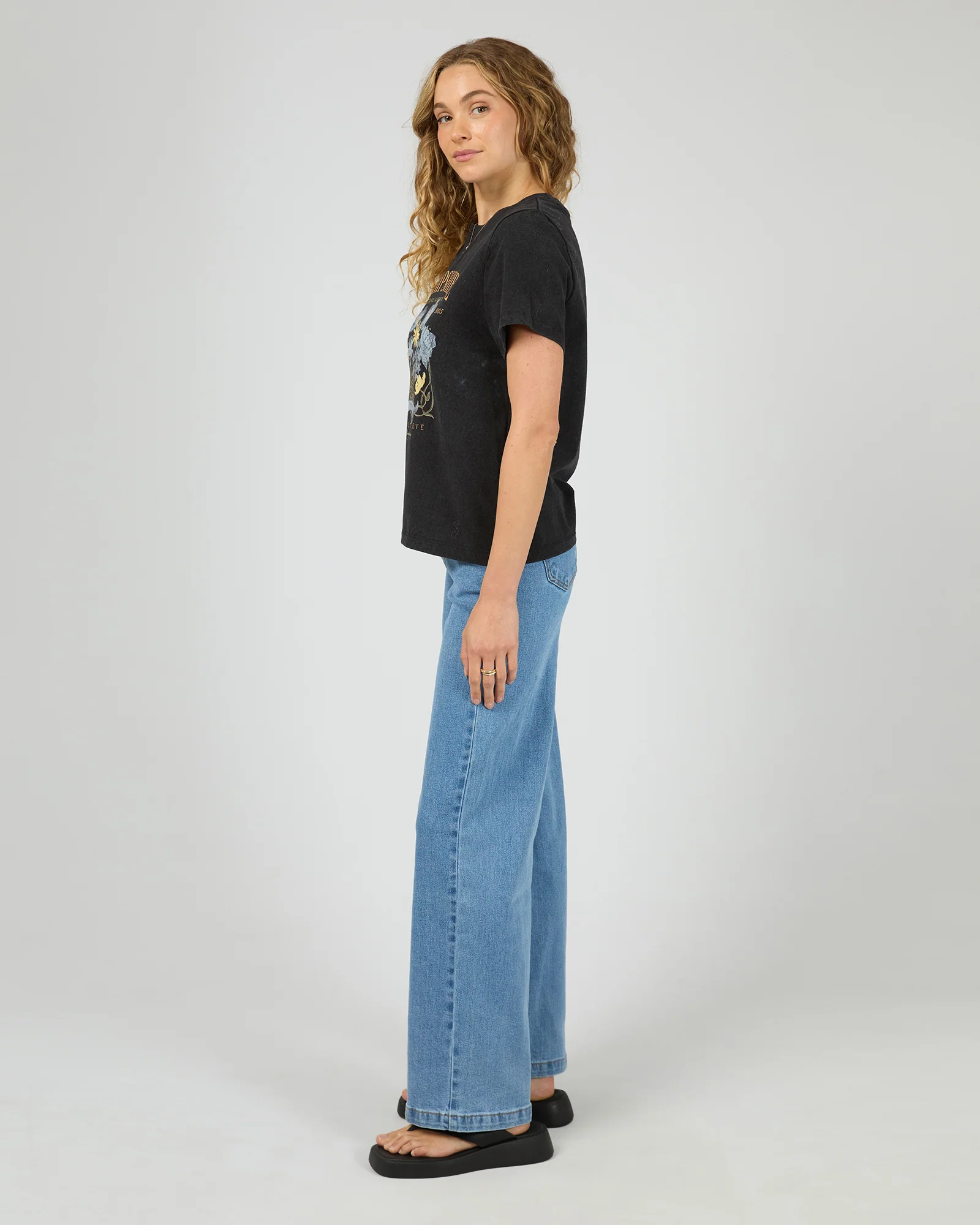 All About Eve Hampshire Regular Tee Washed Black - Image 5