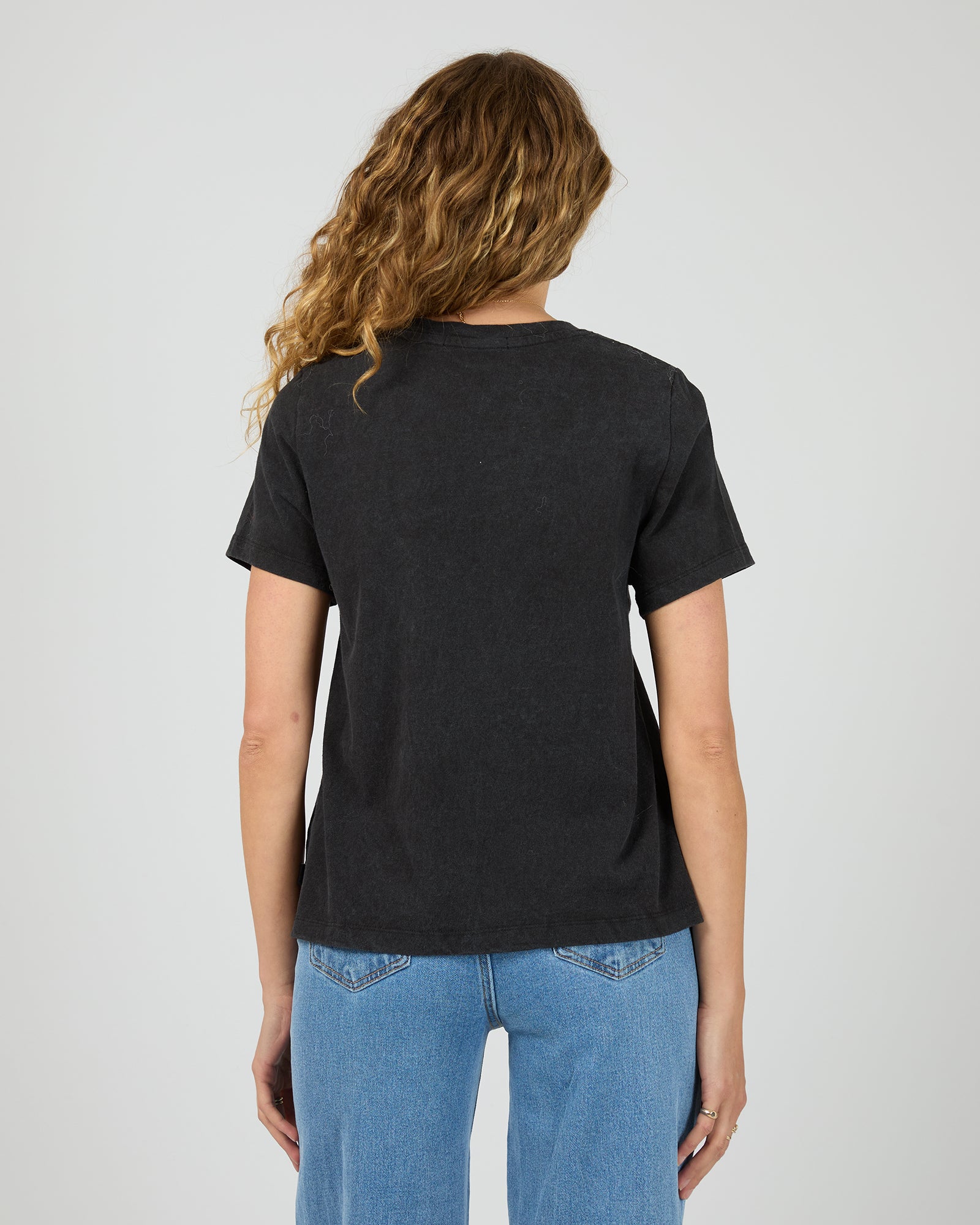 All About Eve Hampshire Regular Tee Washed Black - Image 6