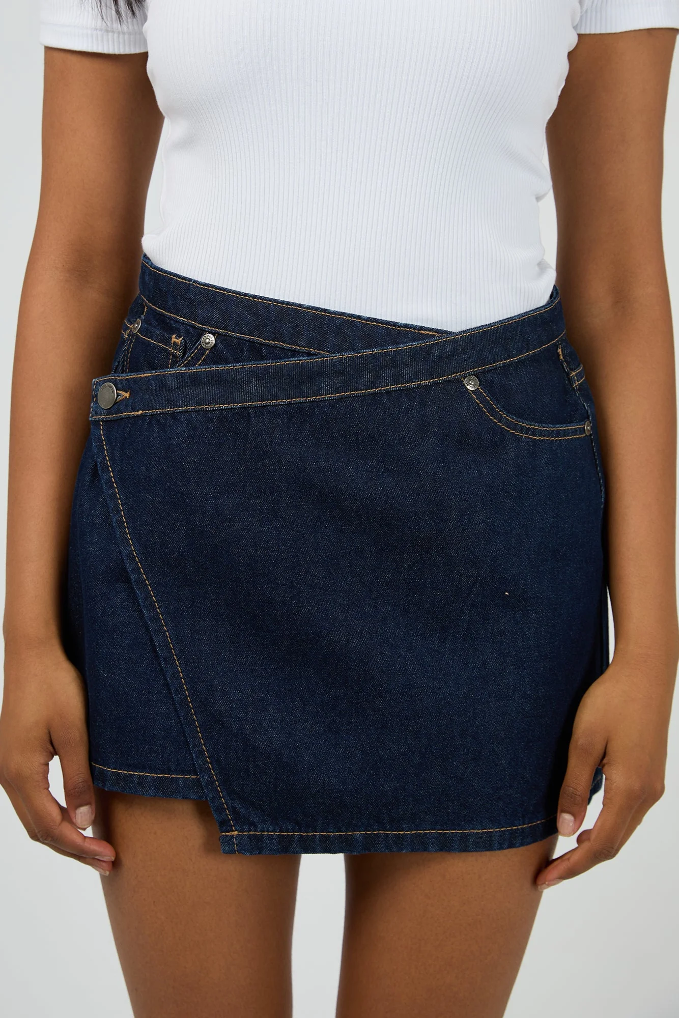 All About Eve Lenni Mini Skort Indigo - Image 3