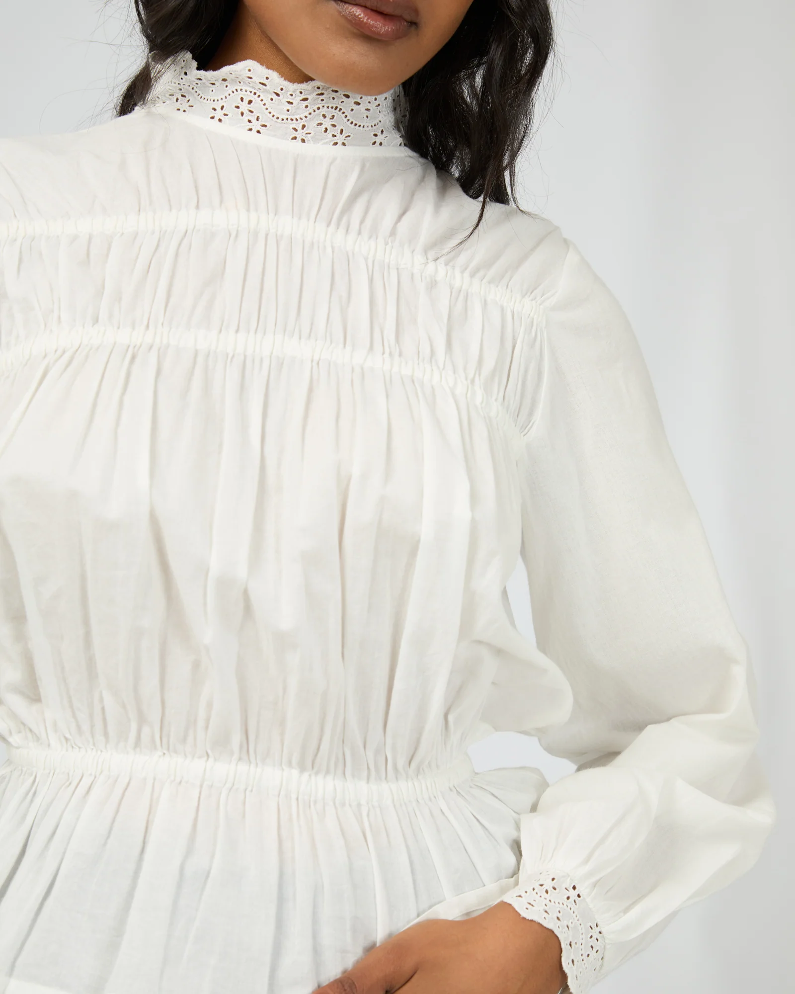 All About Eve Sienna Shirt Vintage White - Image 4