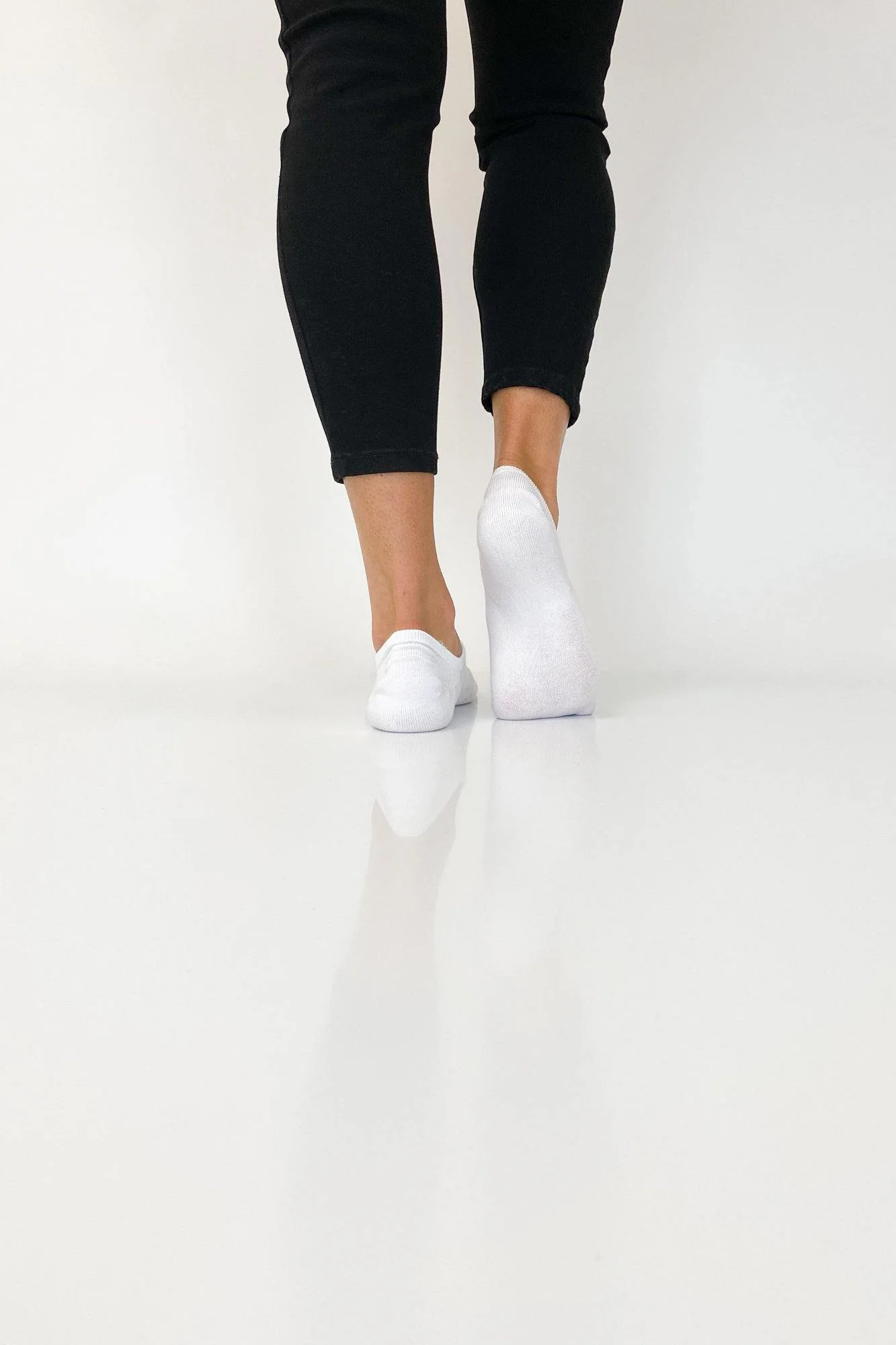 AS Colour Invisible Socks 2 Pack White - Image 4