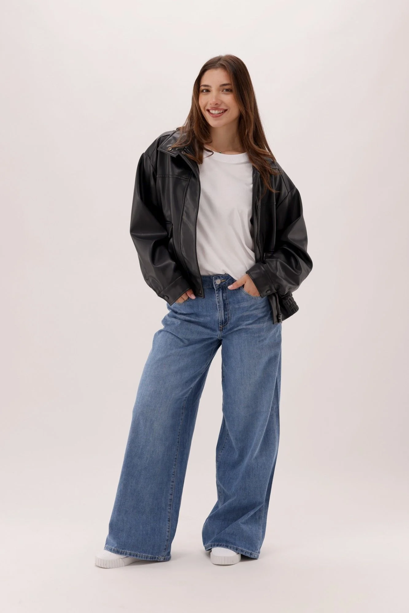 Ayva Kovarn Wide Leg Palazzo Jean Blue - Image 10
