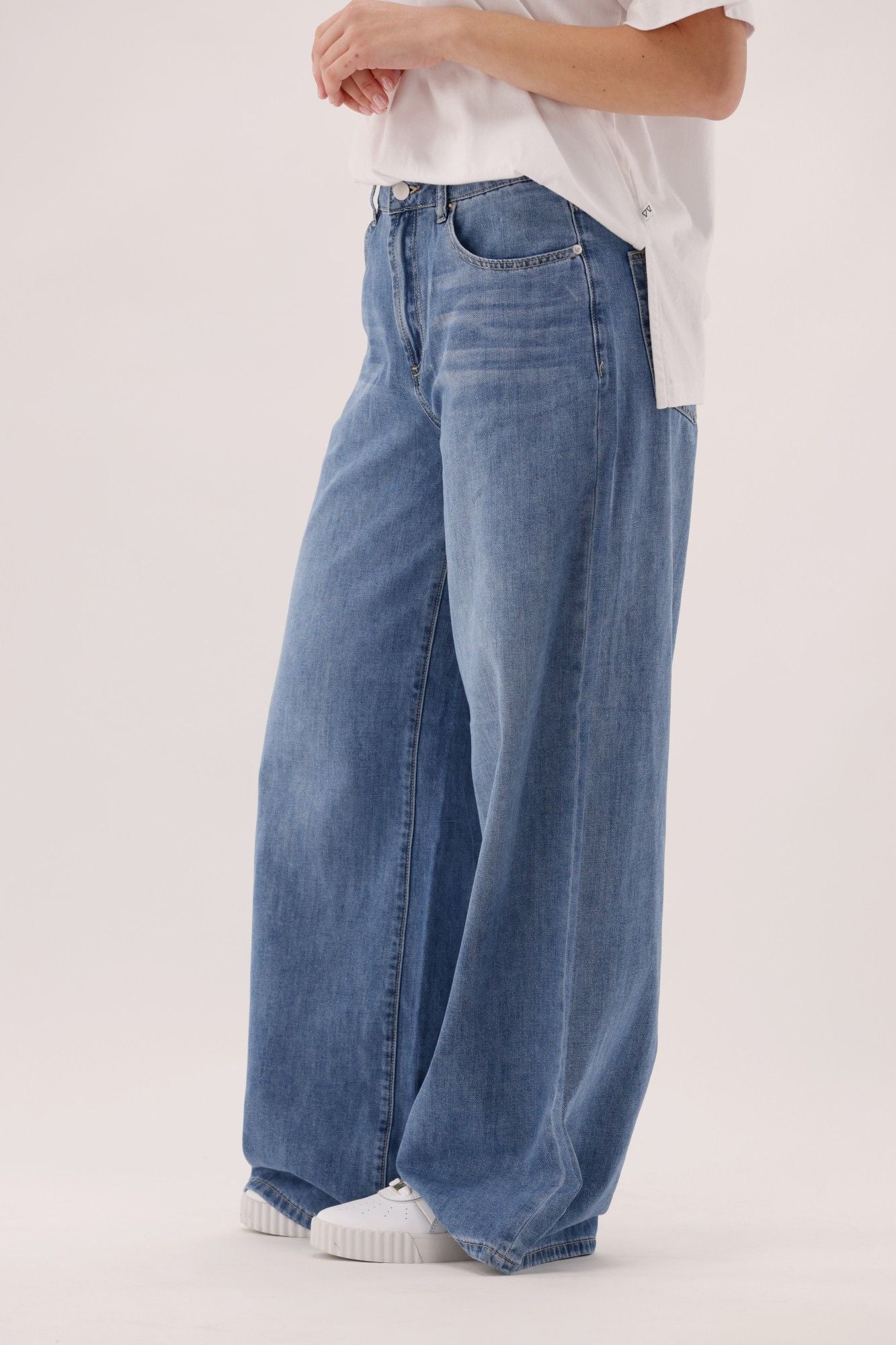 Ayva Kovarn Wide Leg Palazzo Jean Blue - Image 13