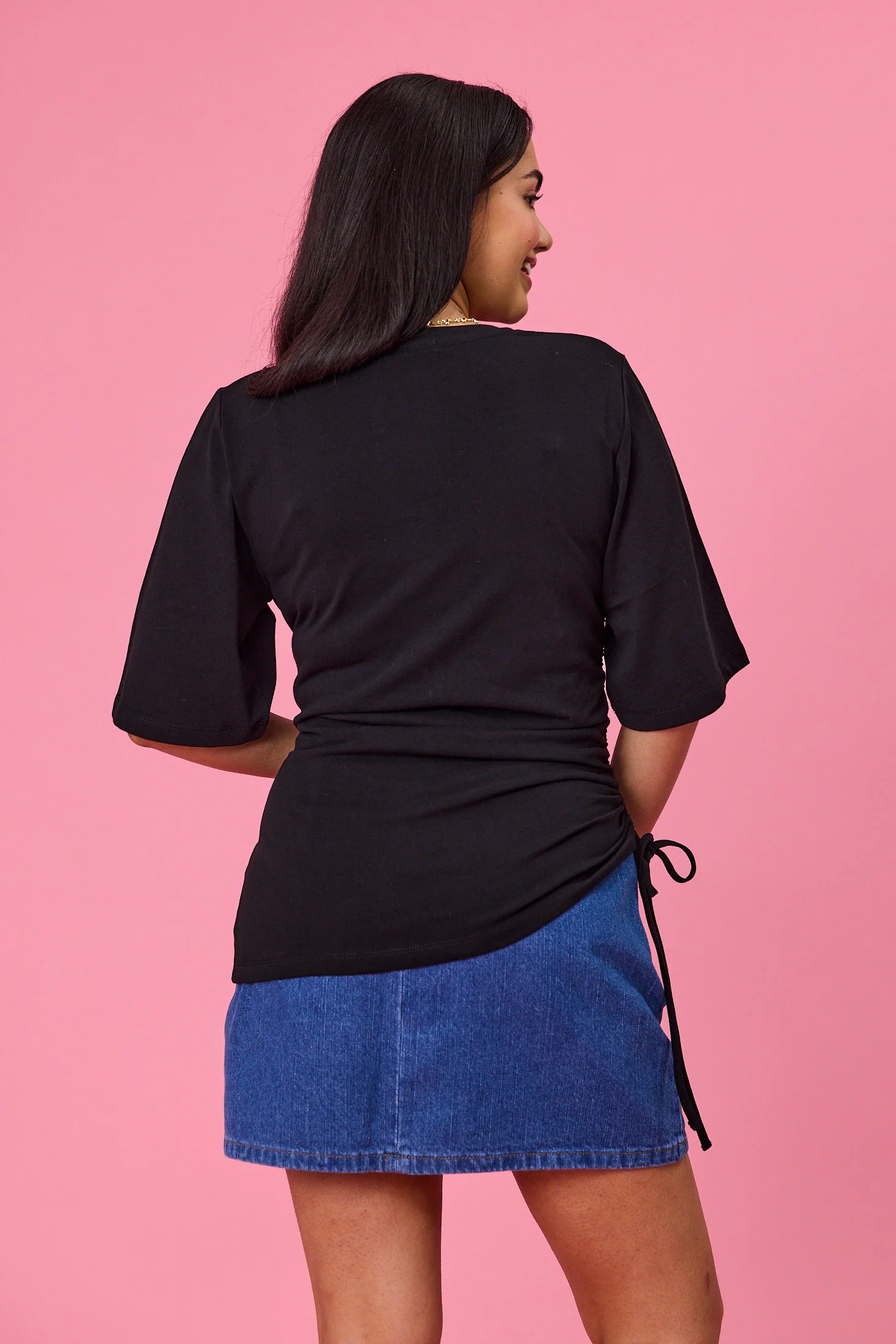 Ayva Lily Tee Black - Image 4