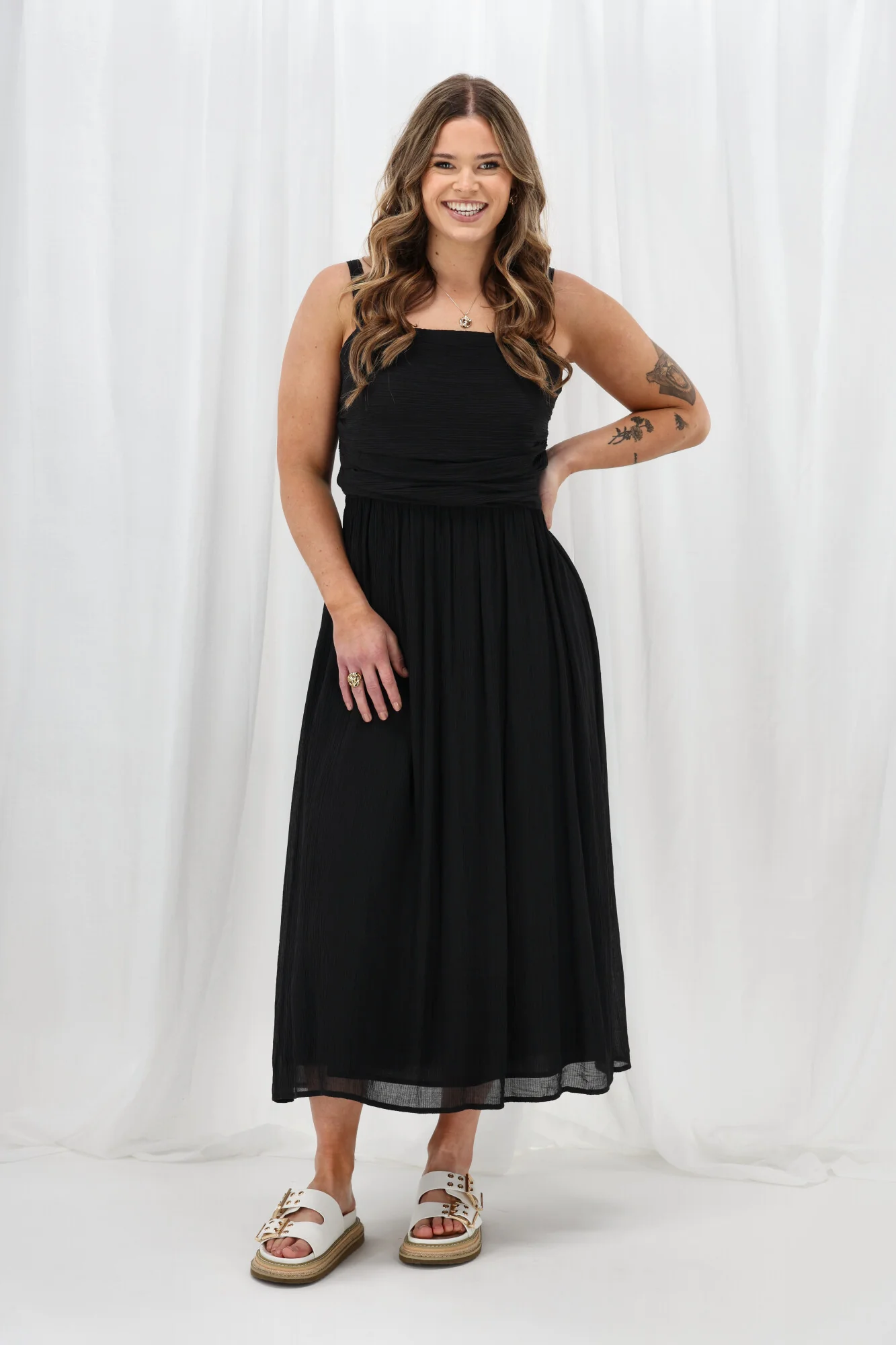 Ayva Macie Maxi Dress Black - Image 4
