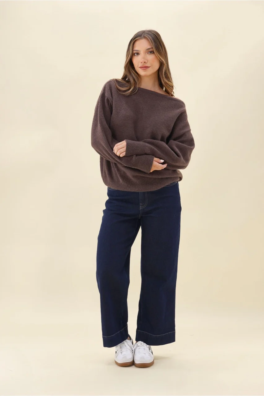 Ayva Marrelle Off The Shoulder Cosy Knit Jumper Chocolate - Image 4