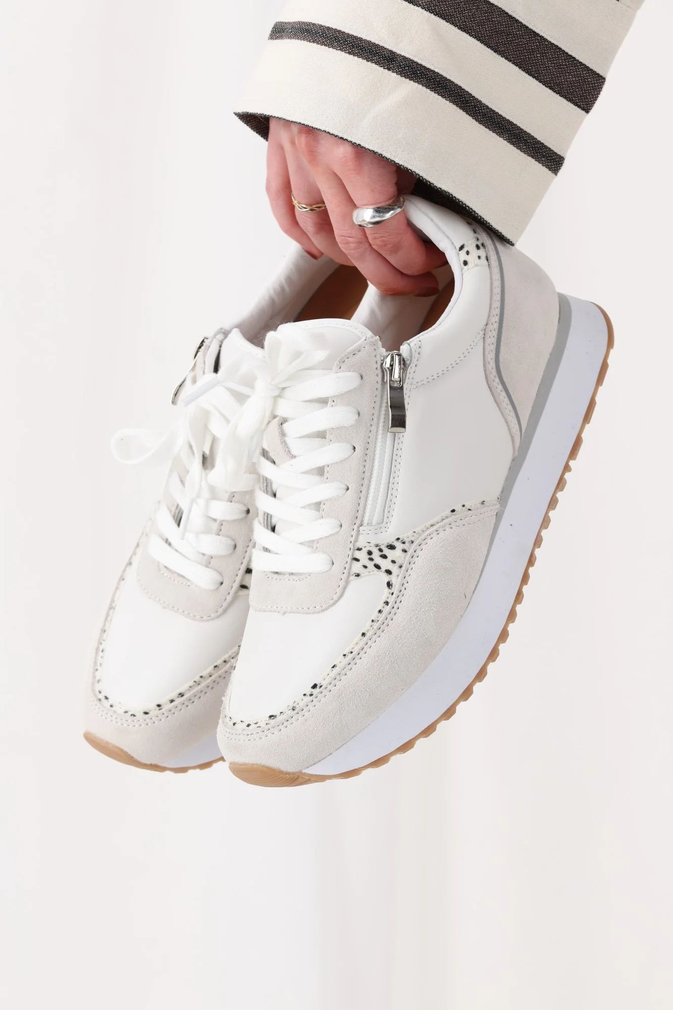 Bay Lane Fire Sneaker White - Image 2