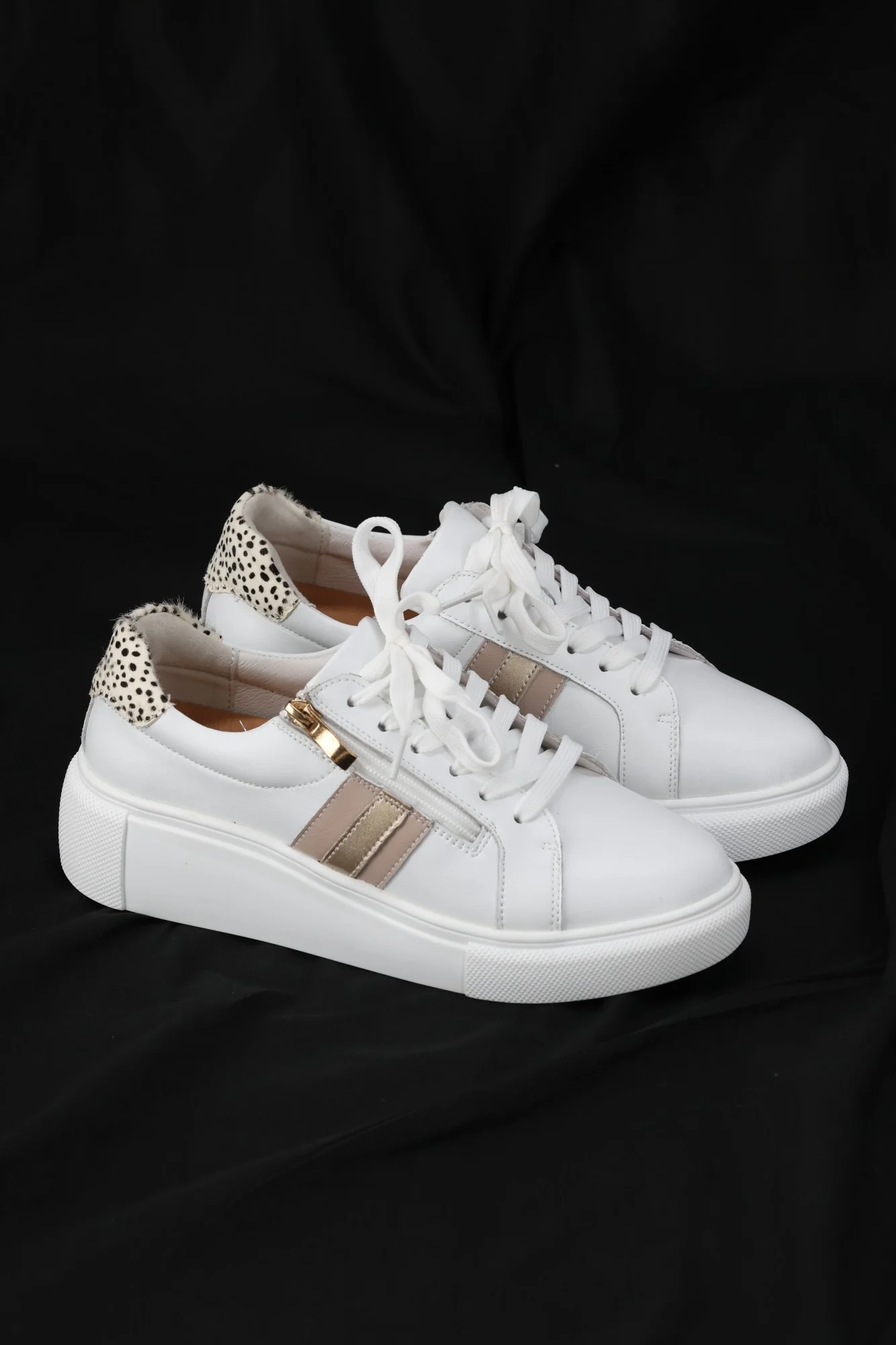 Bay Lane Grace Sneaker White Multi - Image 3