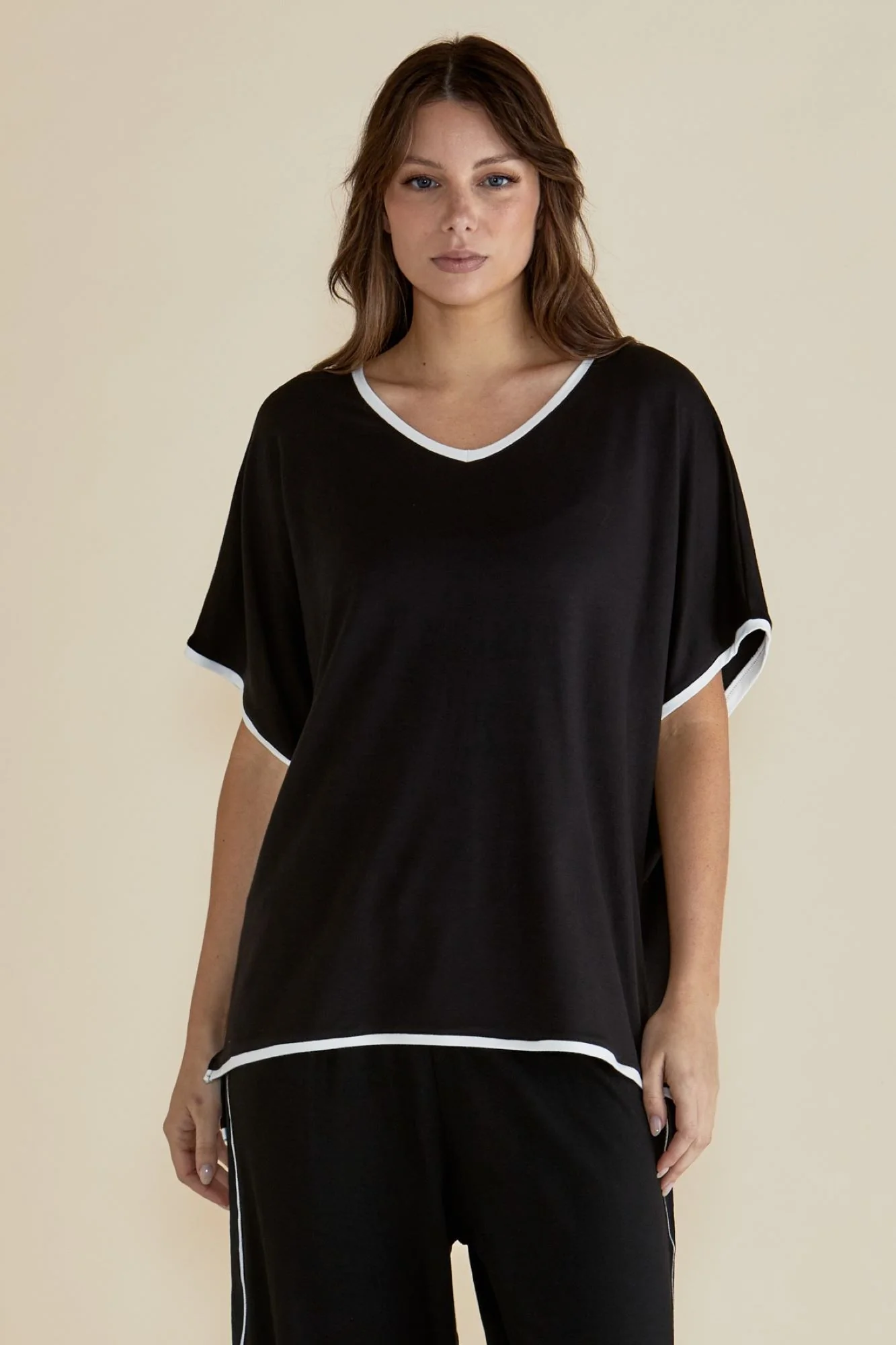 Betty Basics Clara Tee Black