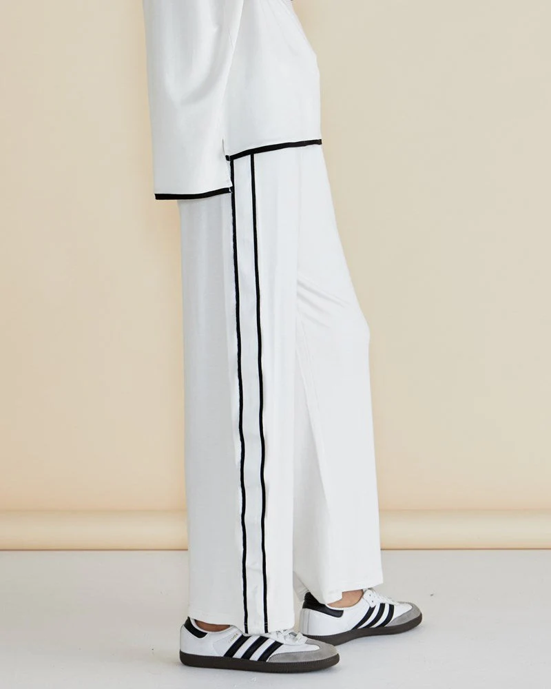 Betty Basics Evelyn Wide Leg Jogger White - Image 4