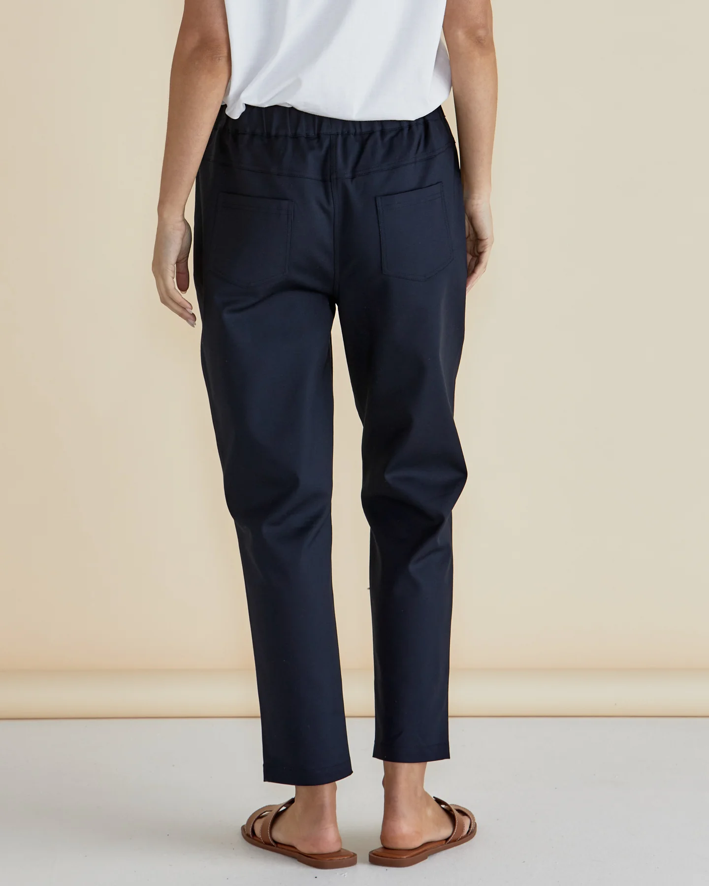 Betty Basics Kenzie Jogger Navy - Image 4