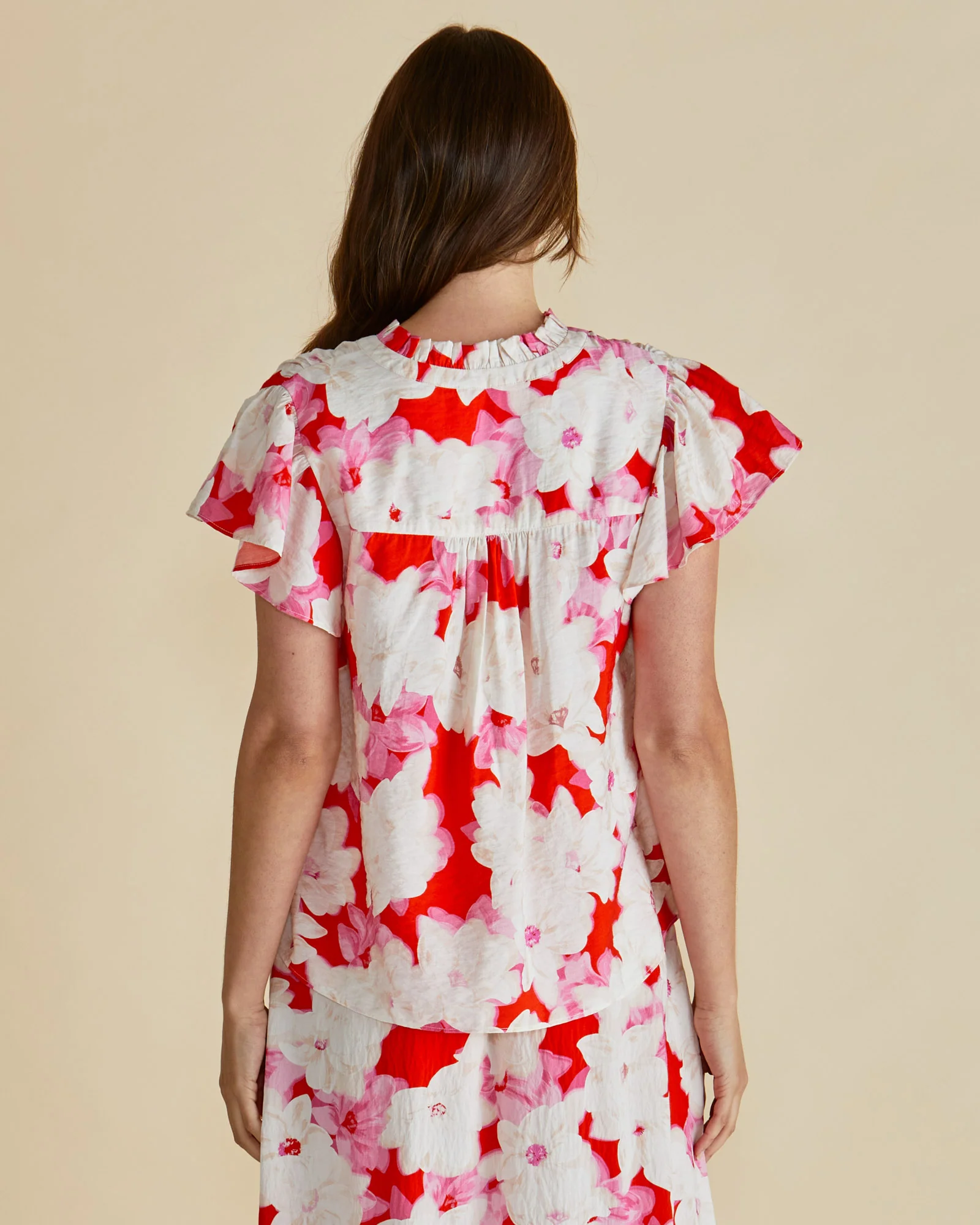 Betty Basics Lyra Blouse Red Floral Print - Image 4