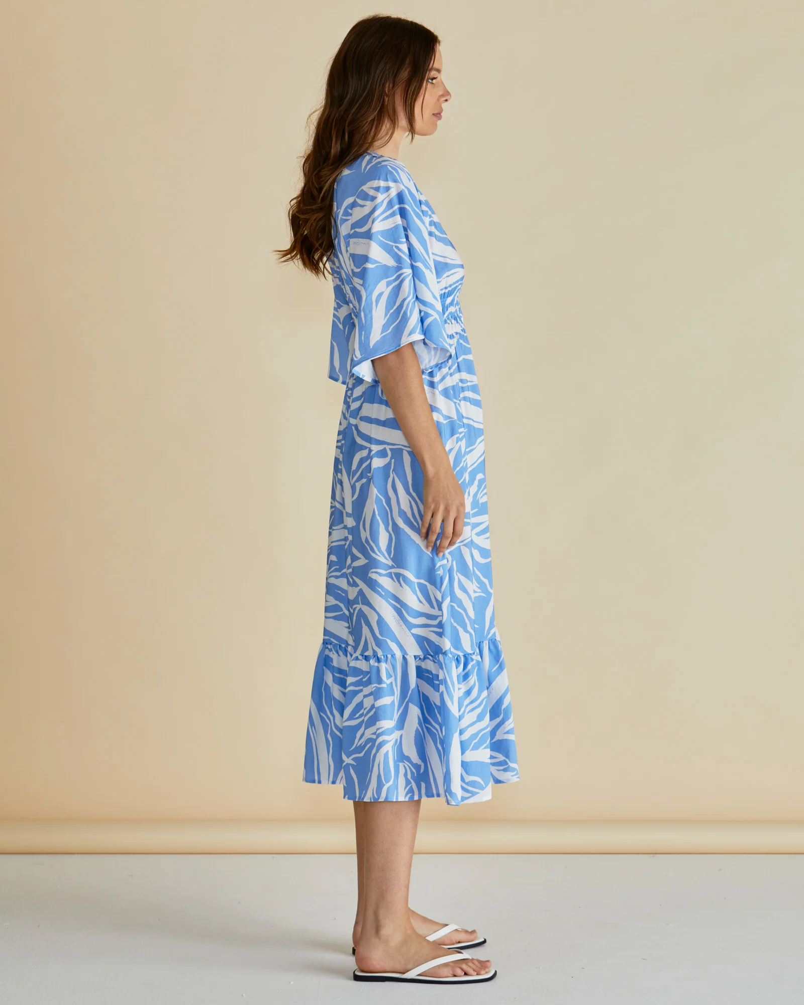 Betty Basics Moxie Dress Blue Abstract Print - Image 2