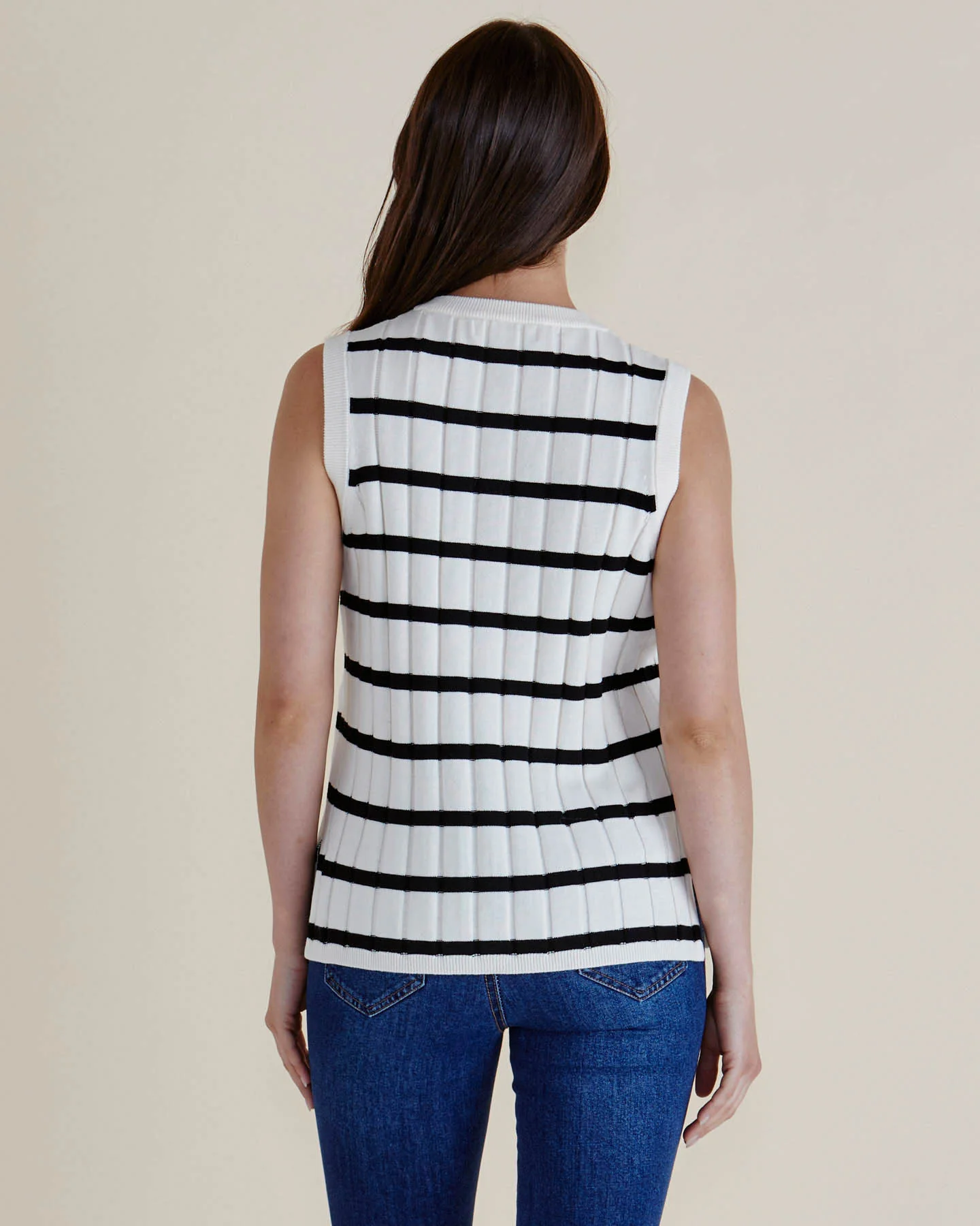 Betty Basics Nicolette Knit Vest Black Stripe - Image 8
