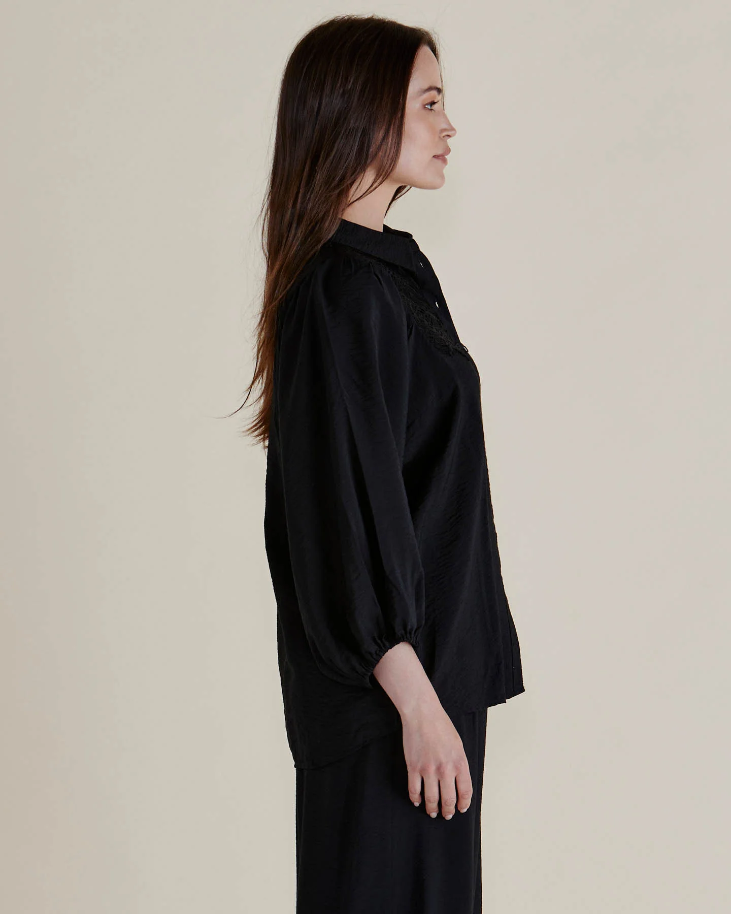 Betty Basics Rosalind Shirt Black - Image 4
