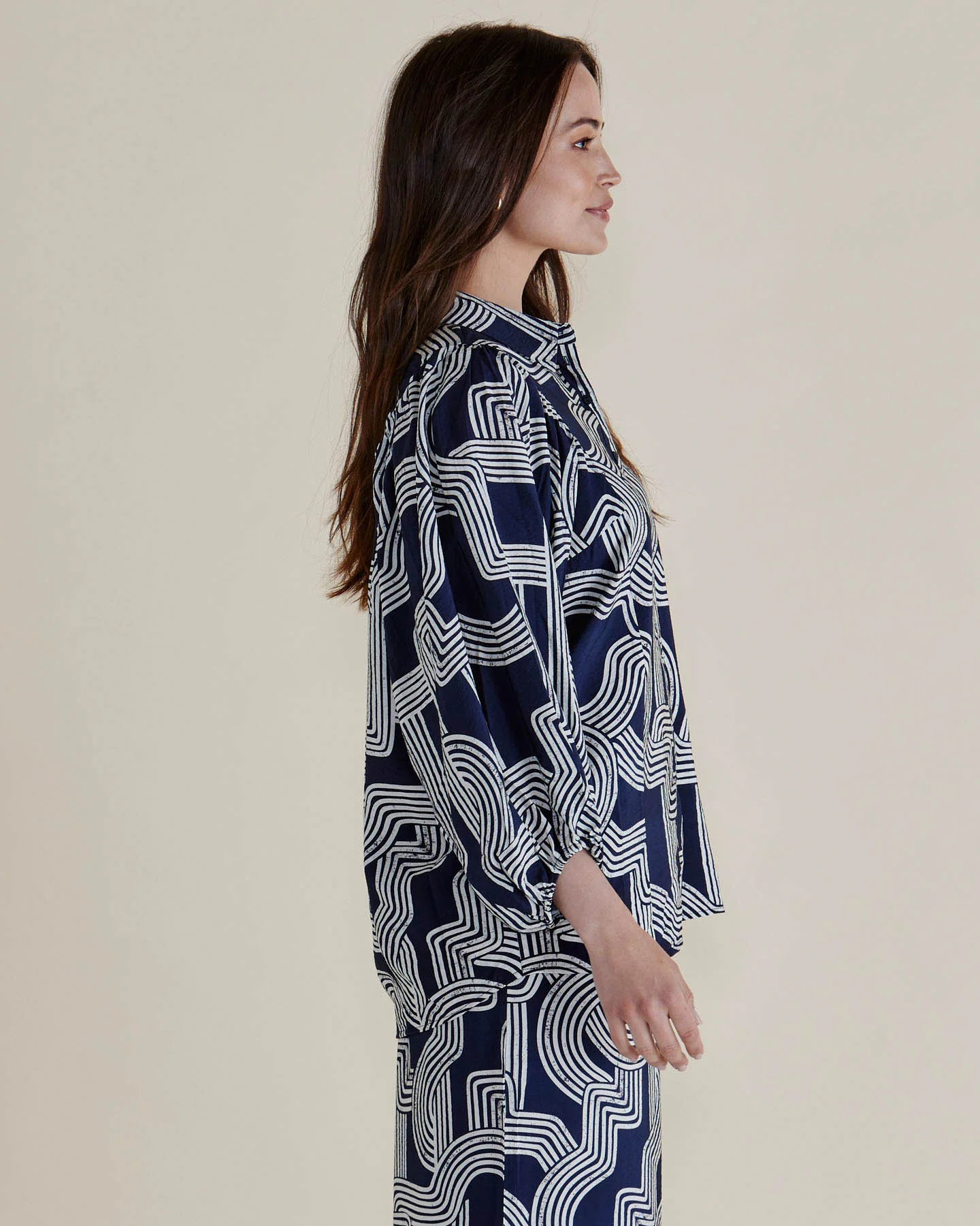 Betty Basics Rosalind Shirt Navy Geo - Image 4