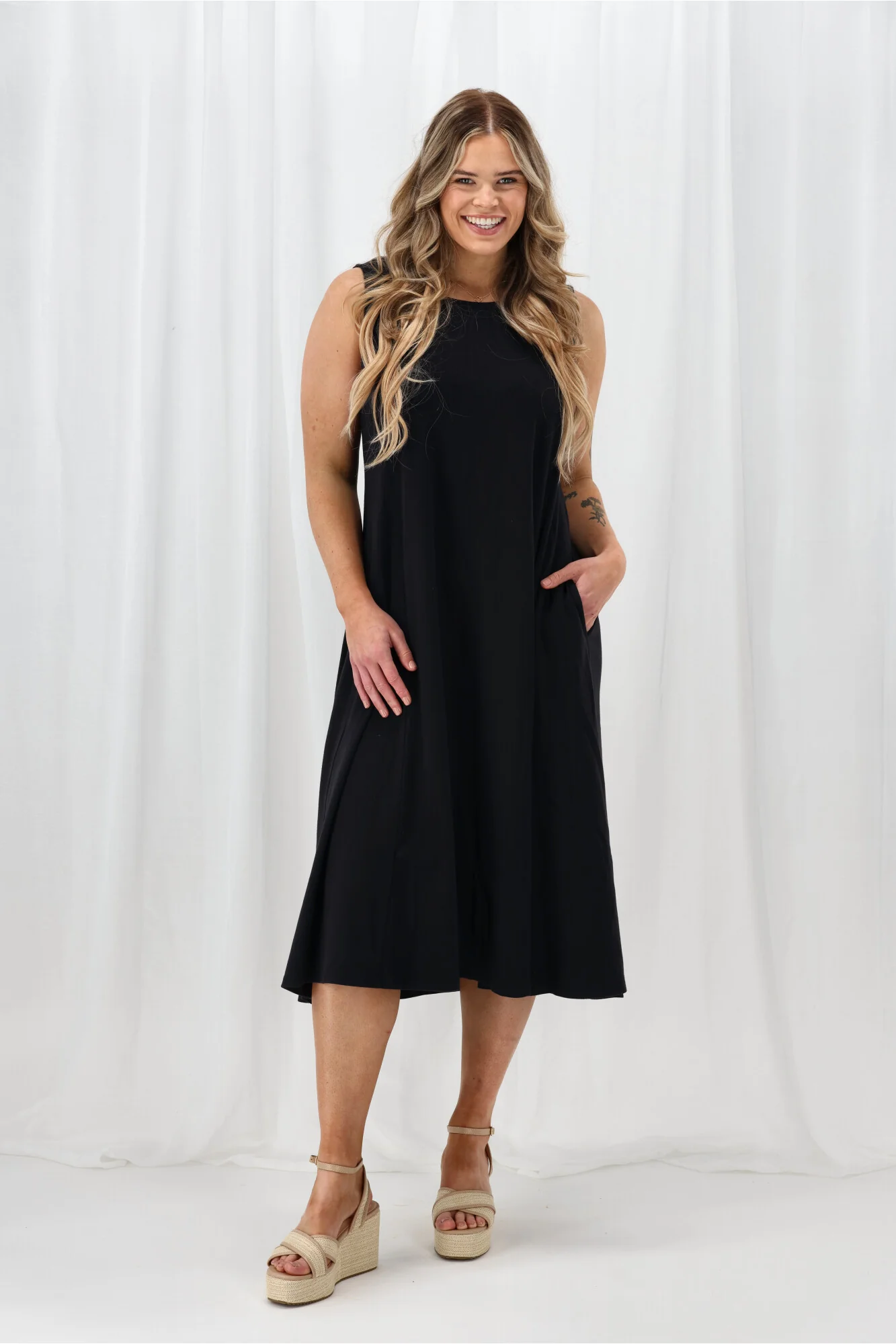 Betty Basics Sabrina Maxi Dress Black - Image 6