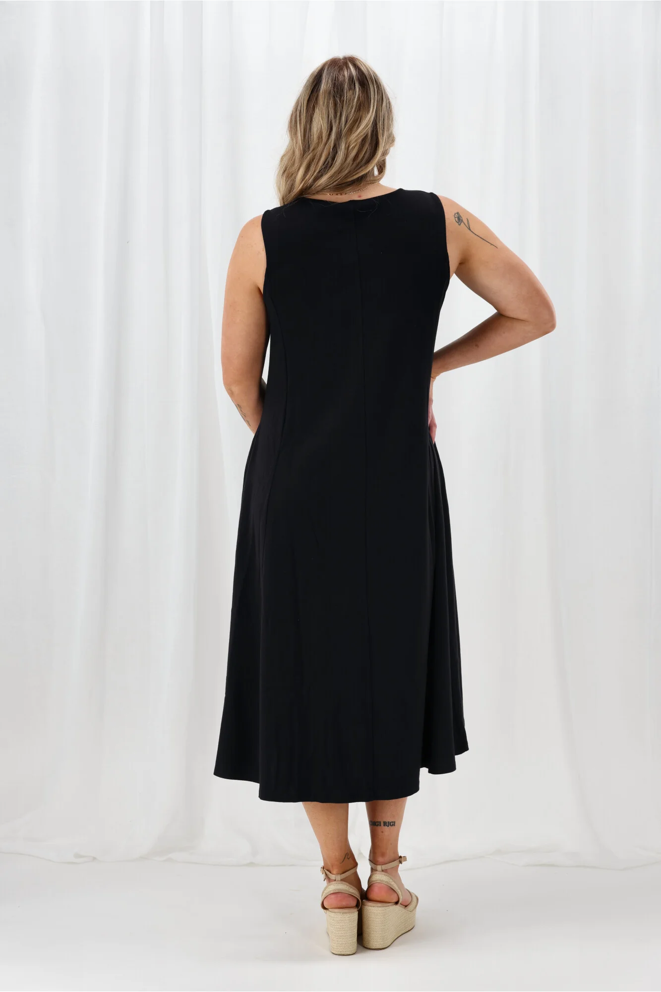 Betty Basics Sabrina Maxi Dress Black - Image 8