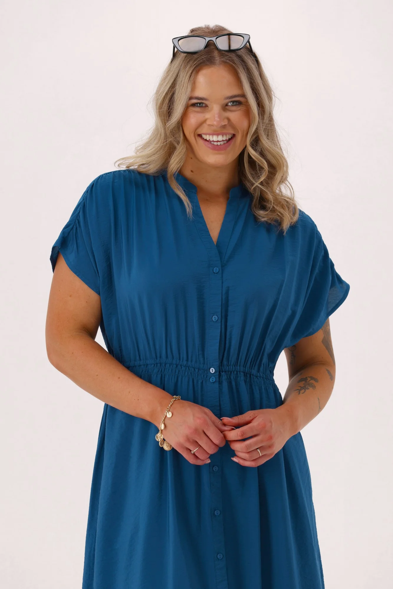 Betty Basics Simone Dress Blue - Image 2