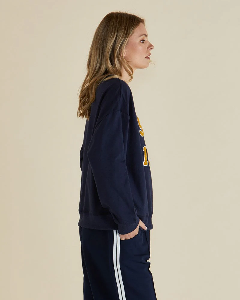 Betty Basics South Sweat Navy - Image 4