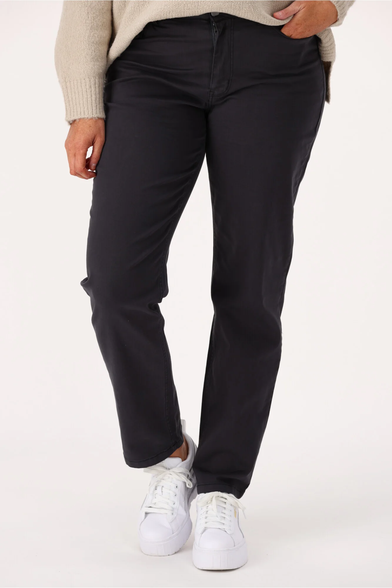 Betty Basics Wynona Curve Jean Vintage Graphite - Image 2