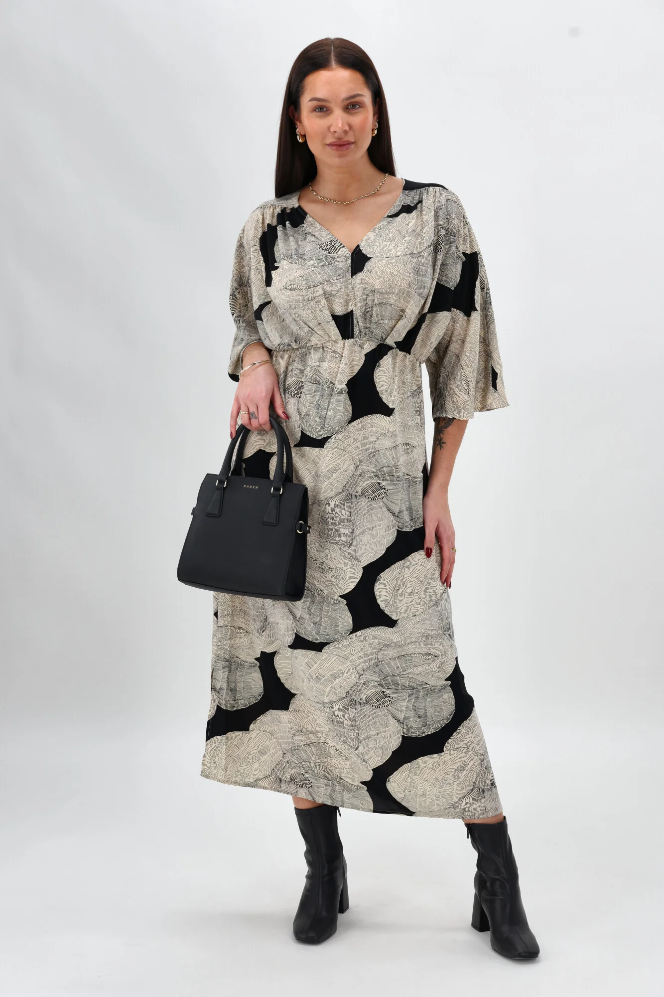 Celebration By Shine On Rhia Dress Floral Black - Image 4