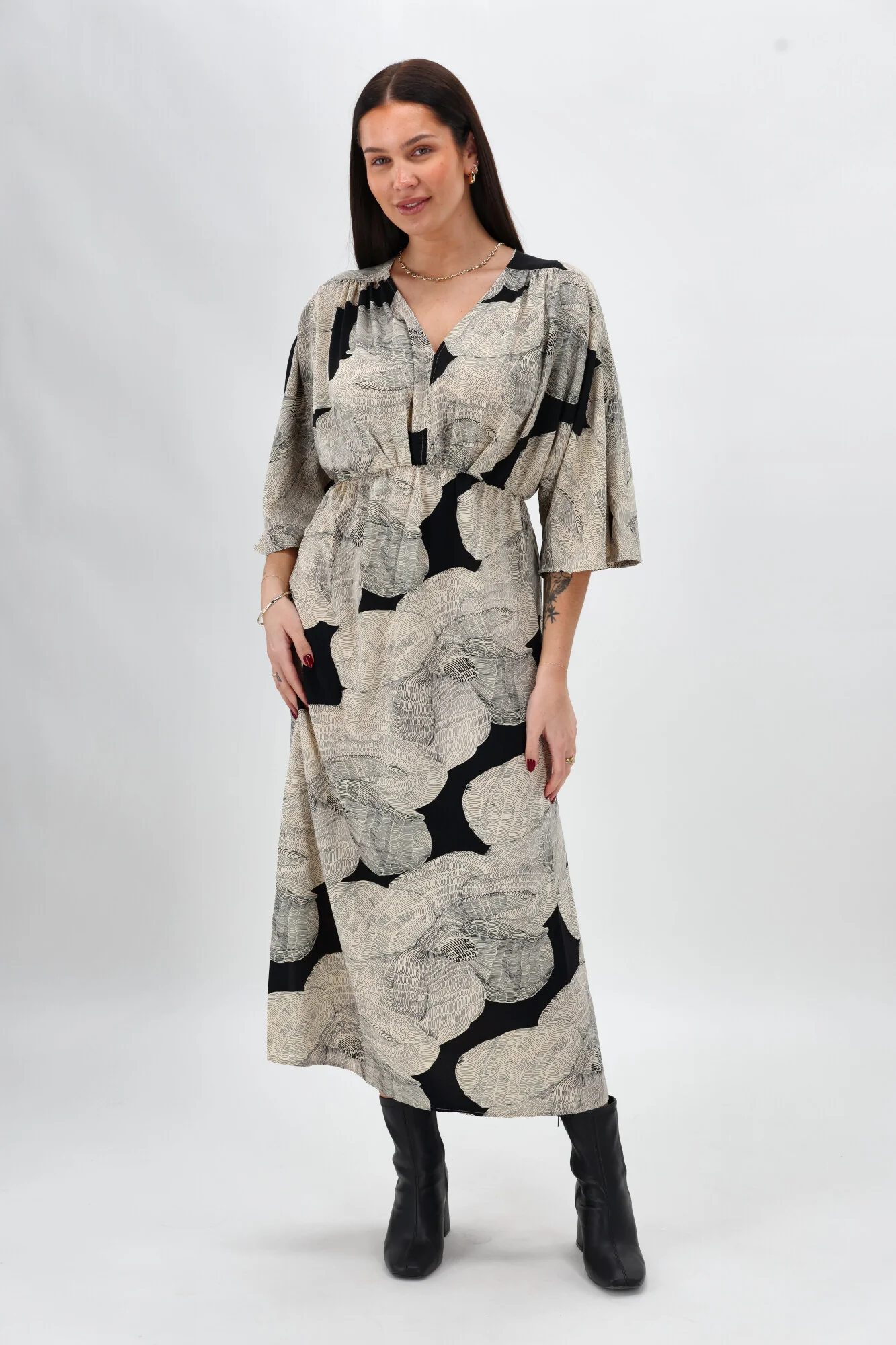 Celebration By Shine On Rhia Dress Floral Black - Image 6