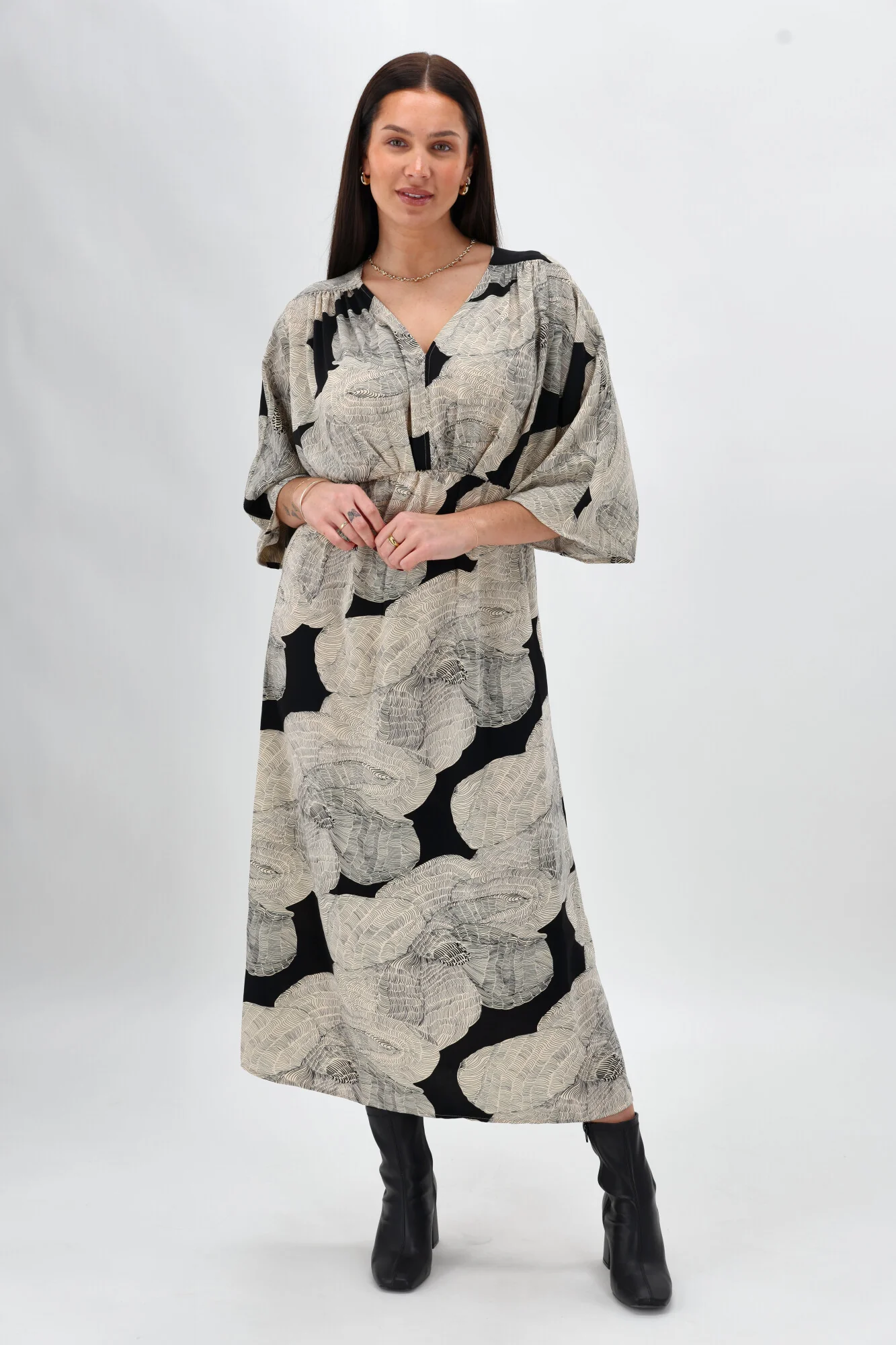 Celebration By Shine On Rhia Dress Floral Black - Image 8