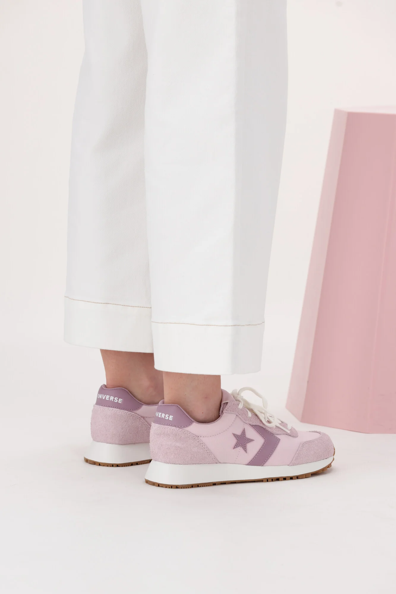 Converse Chuck Taylor Omega Trainer Summit Pink/Barely Grape - Image 6