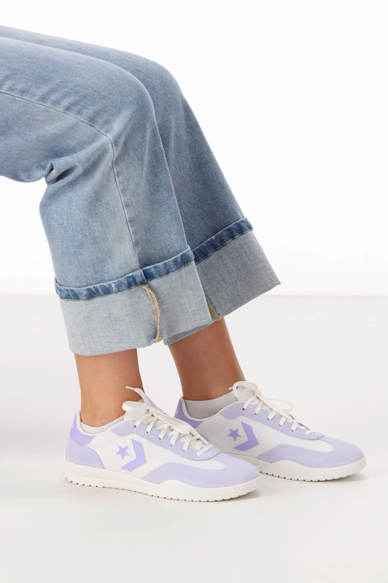 Converse Chuck Taylor Run Star Trainer Blueberry Ice/ Vintage White/ Violet Heat - Image 2