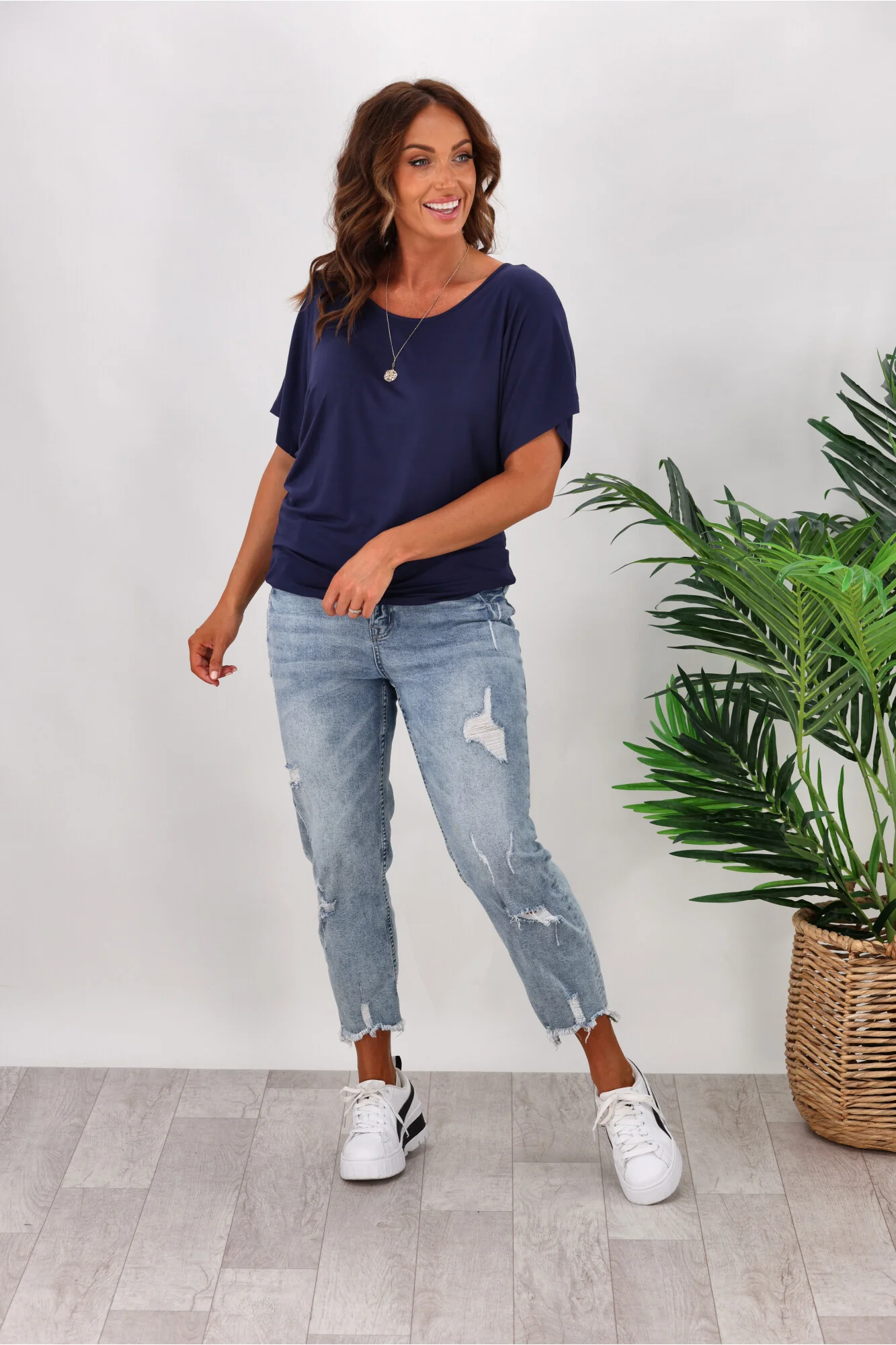 Betty Basics Maui Tee In Navy - Image 3