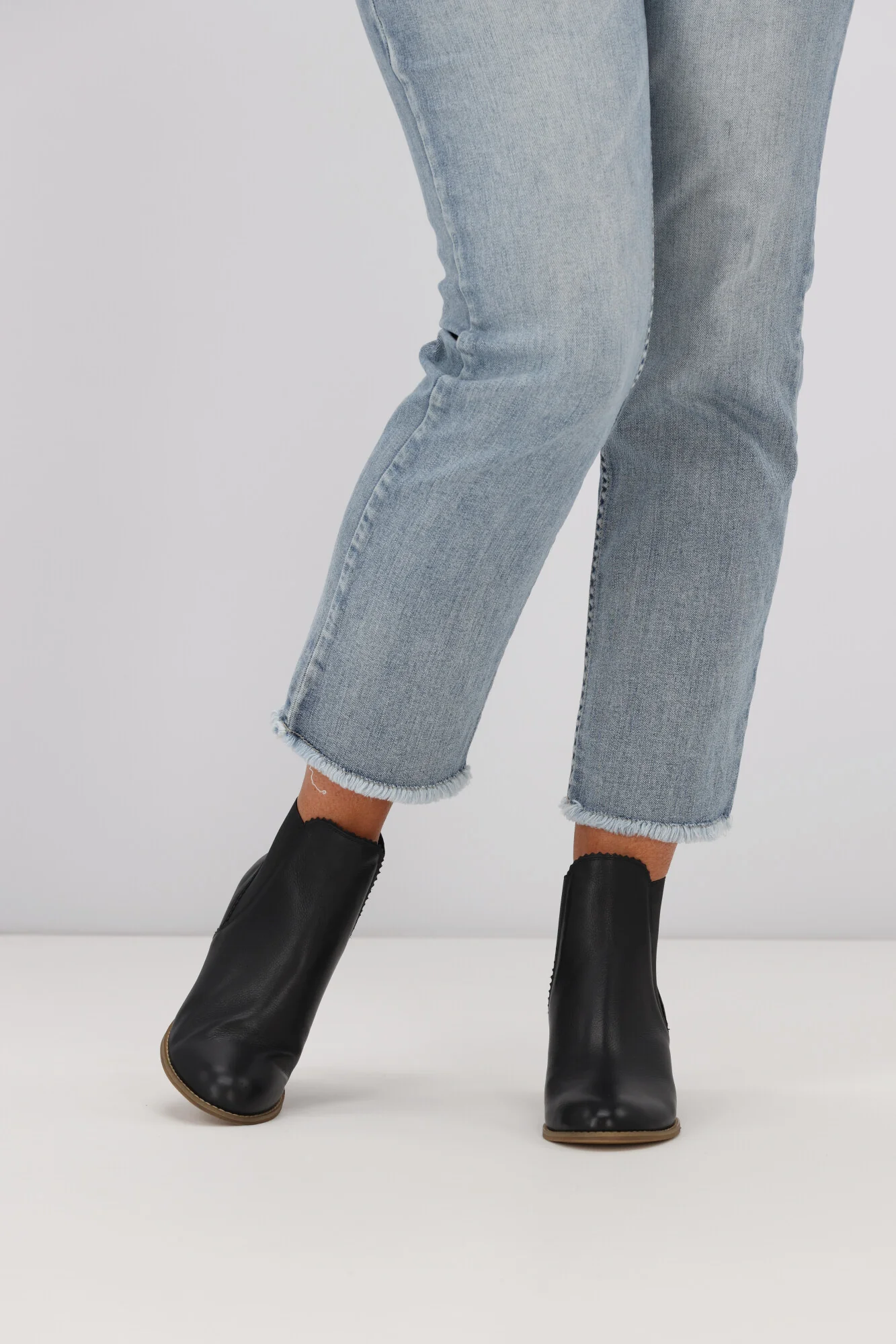 Django & Juliette Sadore Black Natural Heel Leather Boot - Image 6