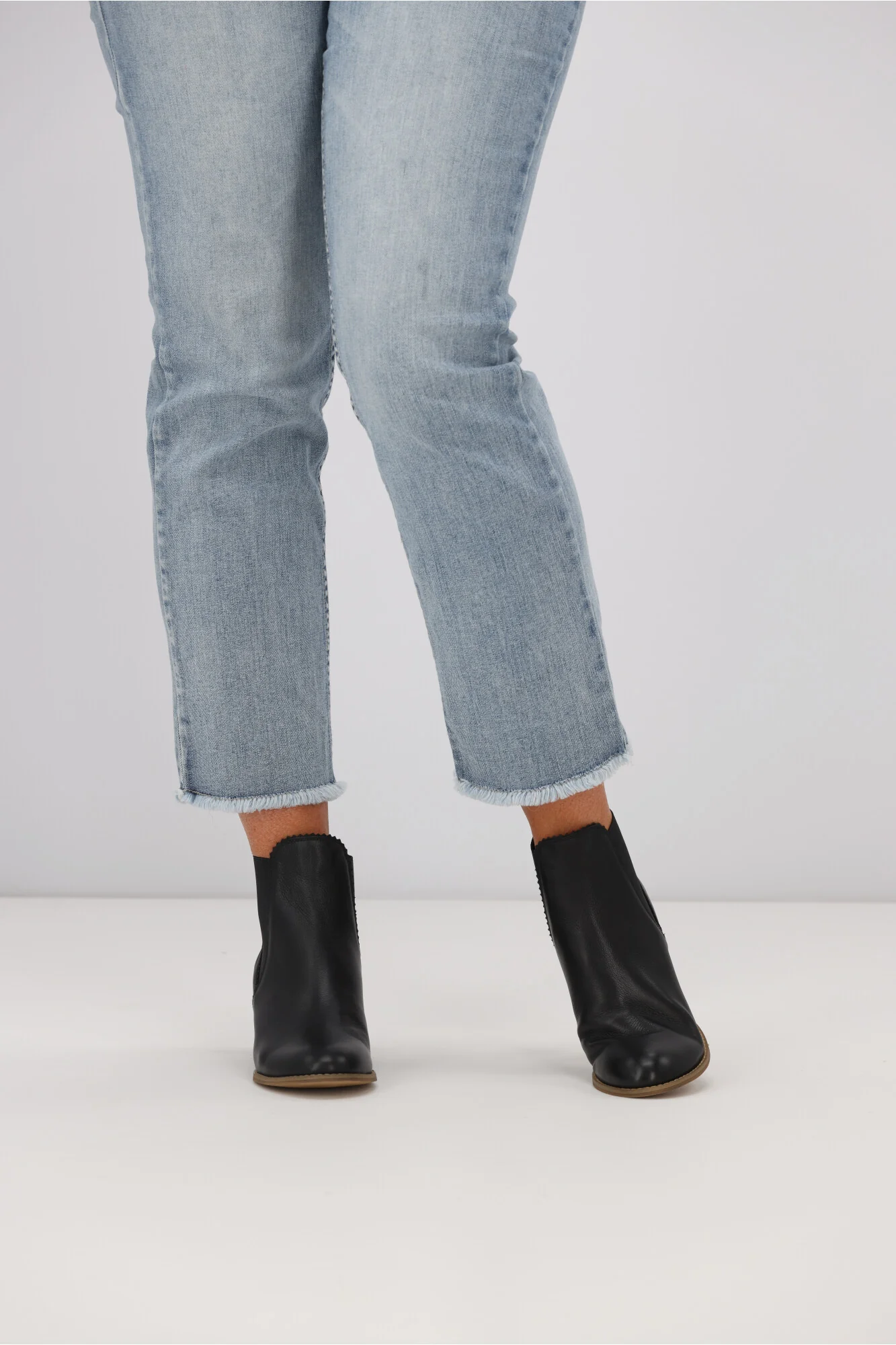 Django & Juliette Sadore Black Natural Heel Leather Boot - Image 7