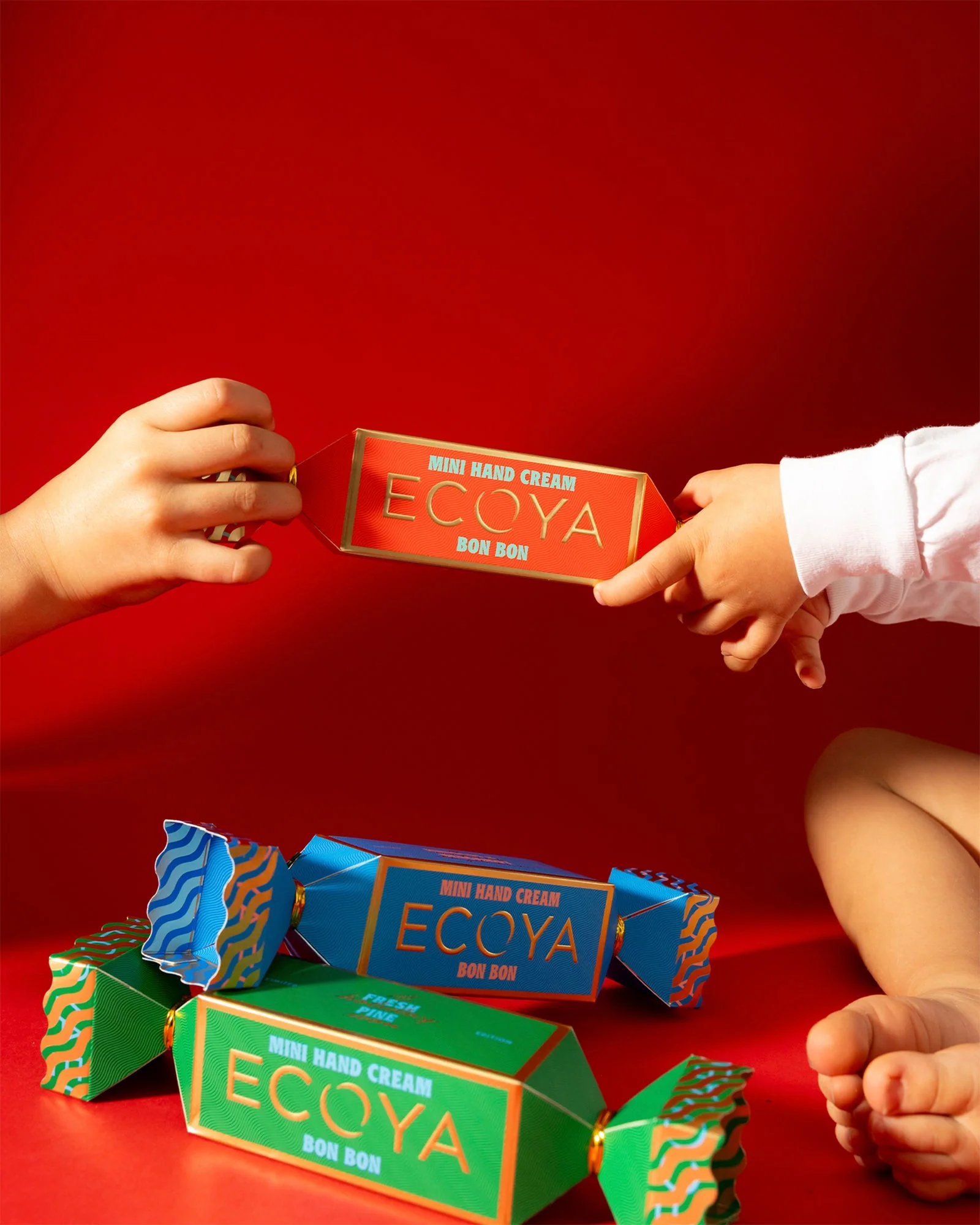 Ecoya Bon Bon Chilli Strawberry Mini Hand Cream - Image 2