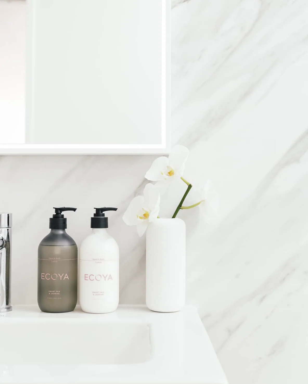 Ecoya Hand & Body Lotion Sweet Pea & Jasmine - Image 2