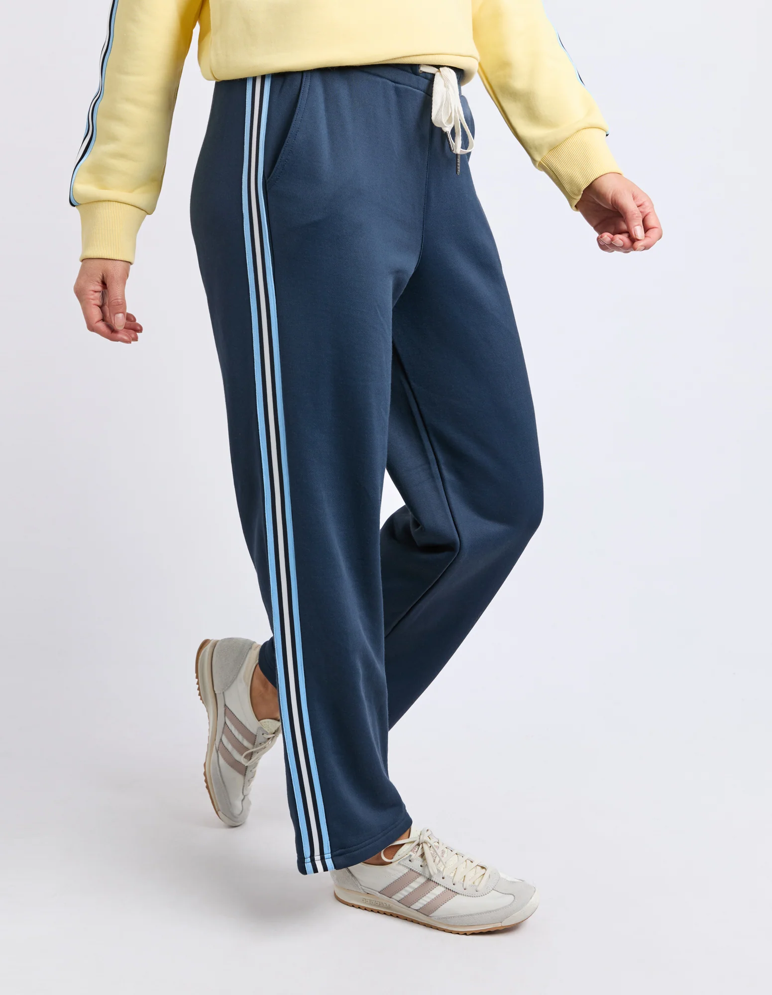 Elm Amara Trackpant Navy - Image 3