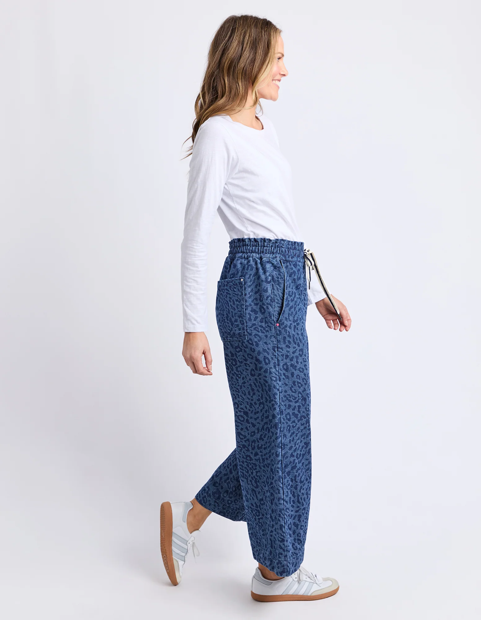 Elm Anna Animal Denim Pant Dark Blue - Image 5
