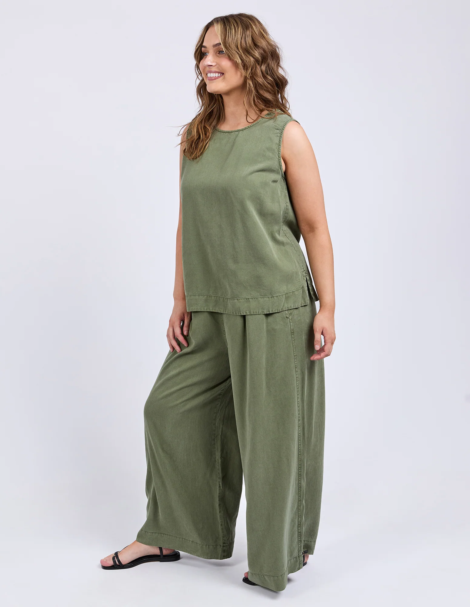Elm Bliss Tank Clover - Image 6