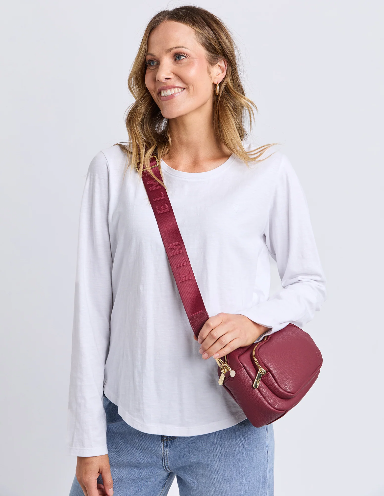 Elm Camera Bag Merlot