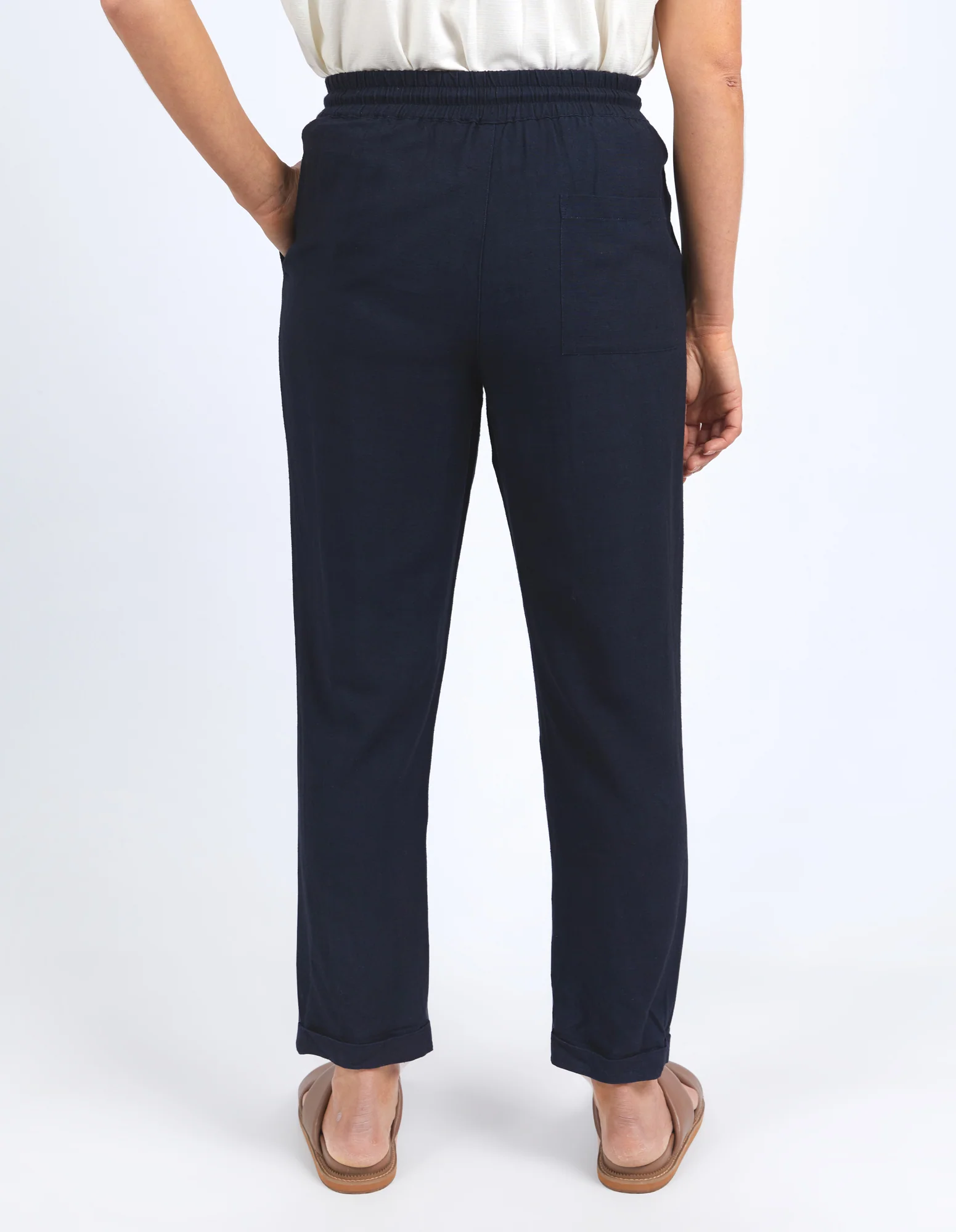Elm Clem Relaxed Pant Dark Sapphire - Image 5
