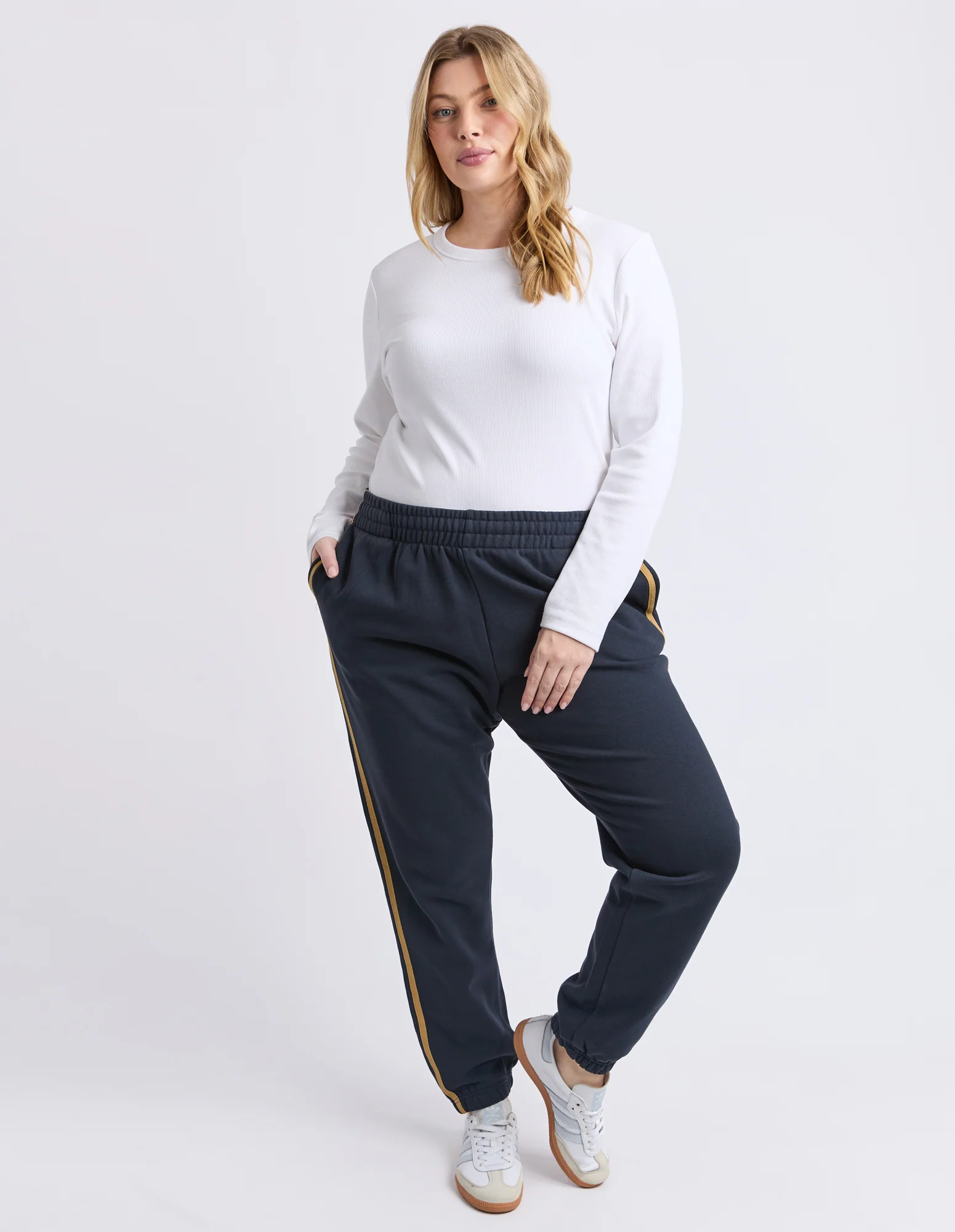 Elm Cue Trackpant Navy - Image 6