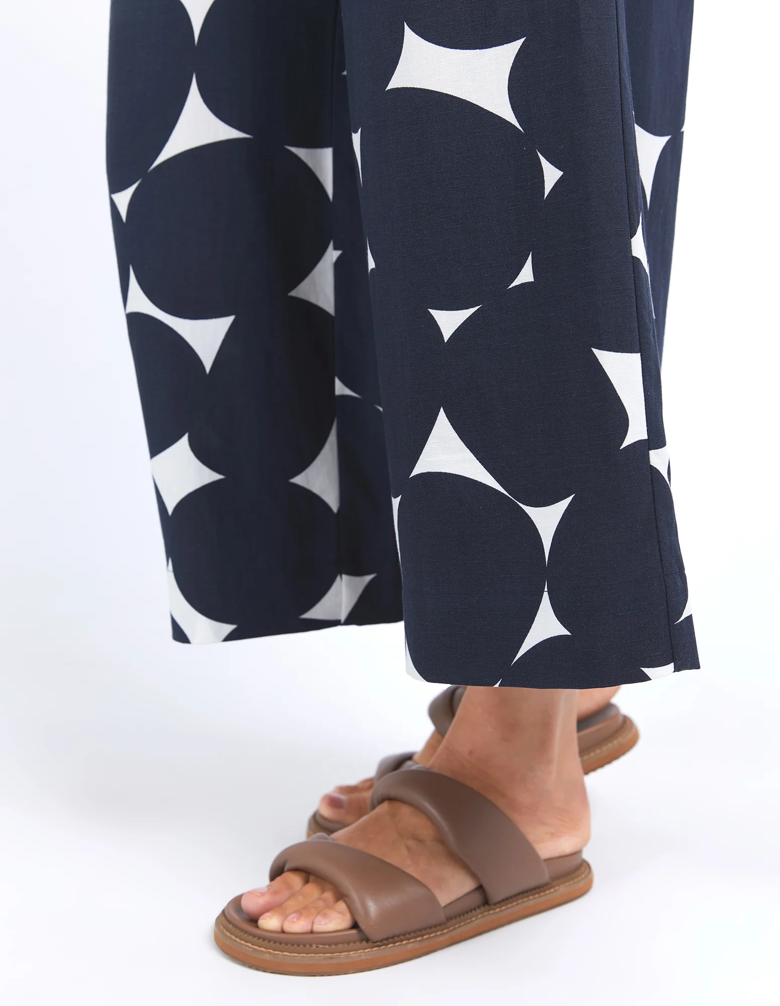 Elm Demi Spot Pant Spot Print - Image 6