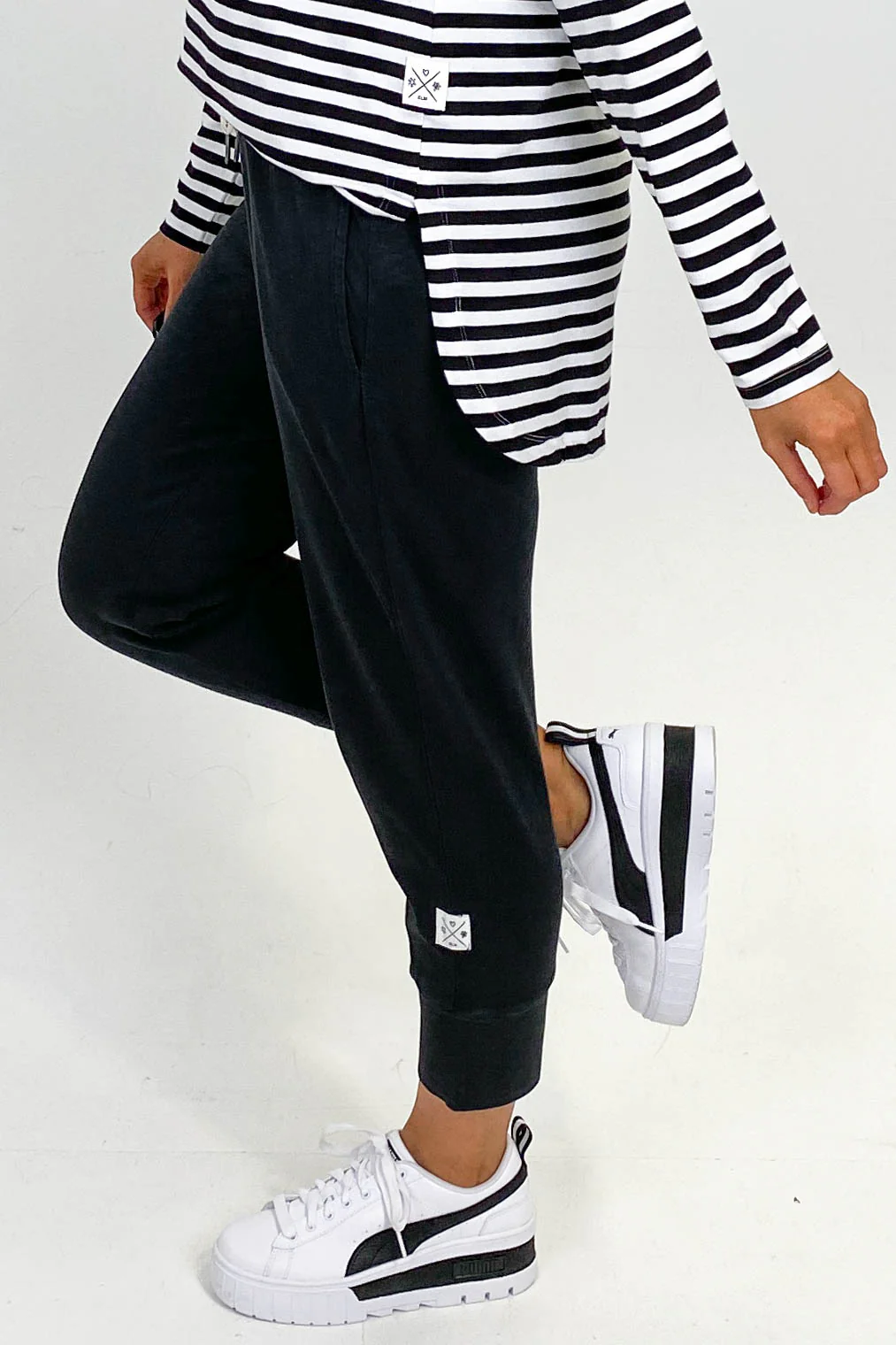 Elm Fundamental Brunch Pants Black - Image 7