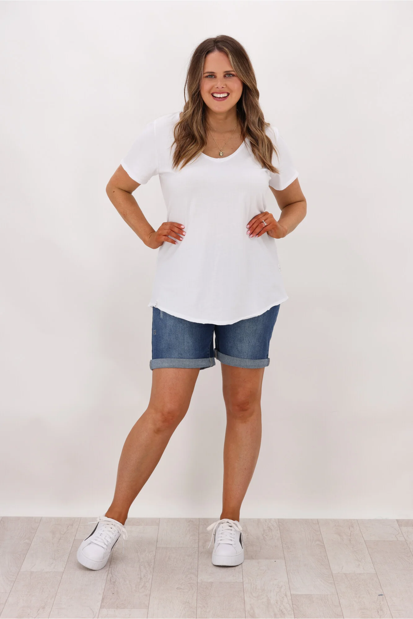Elm Fundamental Vee Tee White - Image 3
