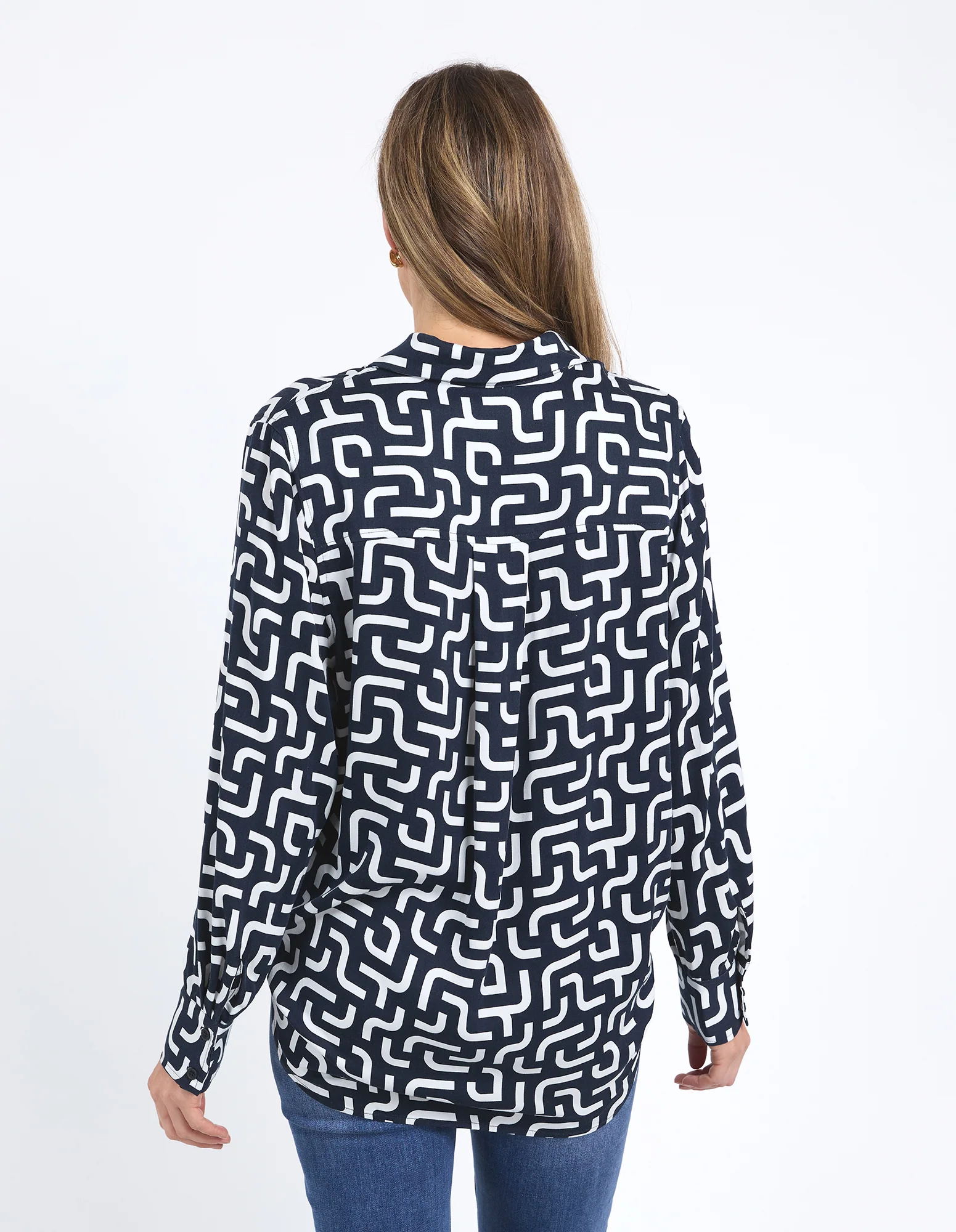 Elm Gemma Geo Shirt Navy Geo Print - Image 8