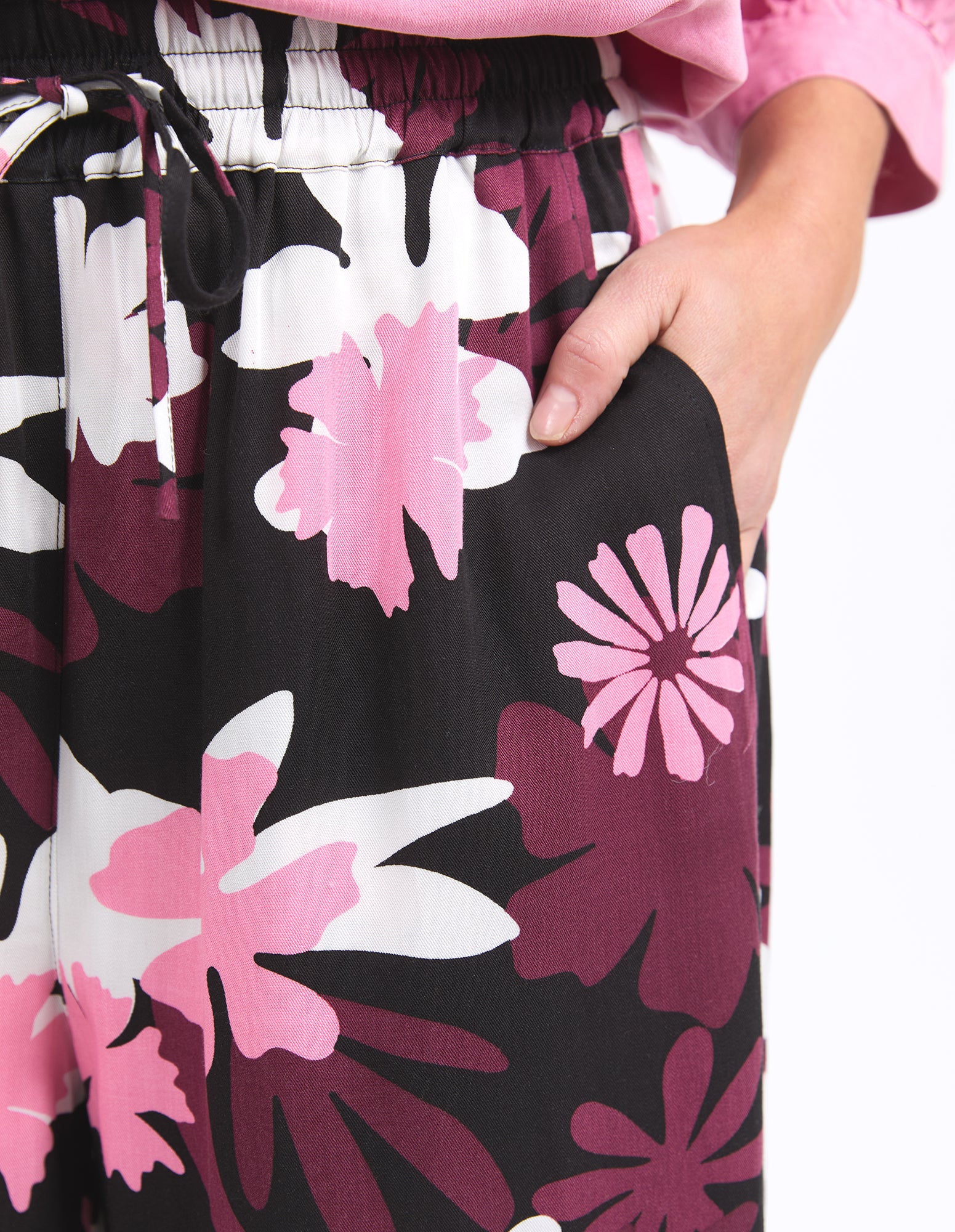 Elm Hadley Floral Pant Hadley Floral Print - Image 4