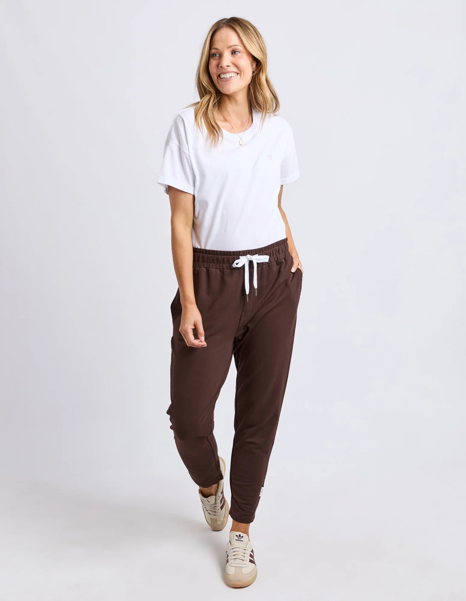 Elm Lobby Pant Chocolate - Image 3