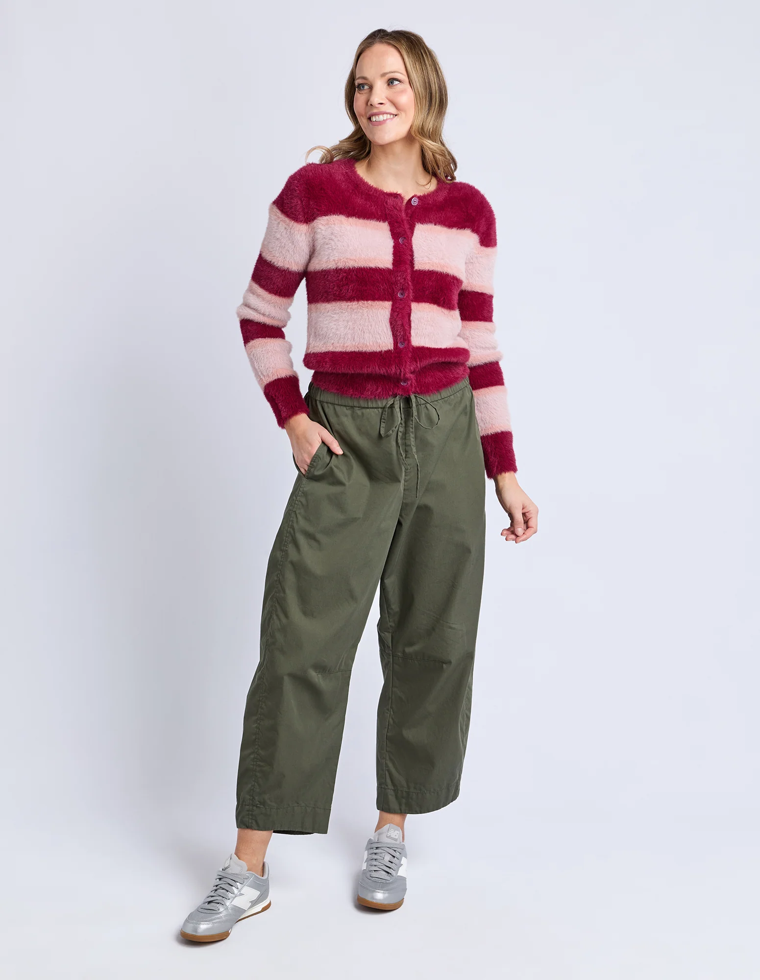 Elm Lund Barrel Leg Pant Basil - Image 3