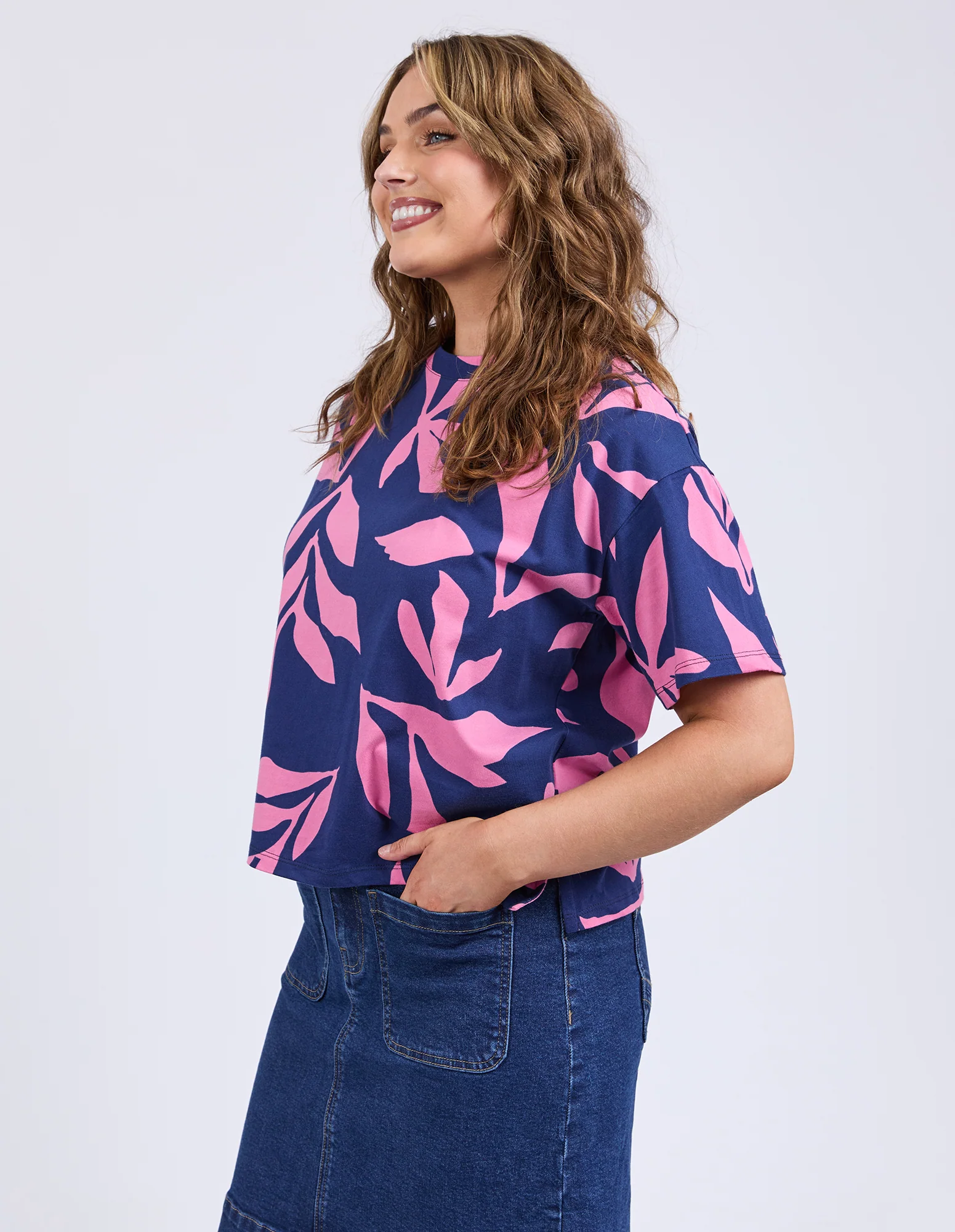 Elm Mimosa Tee Blue Depths Yardage Print - Image 5